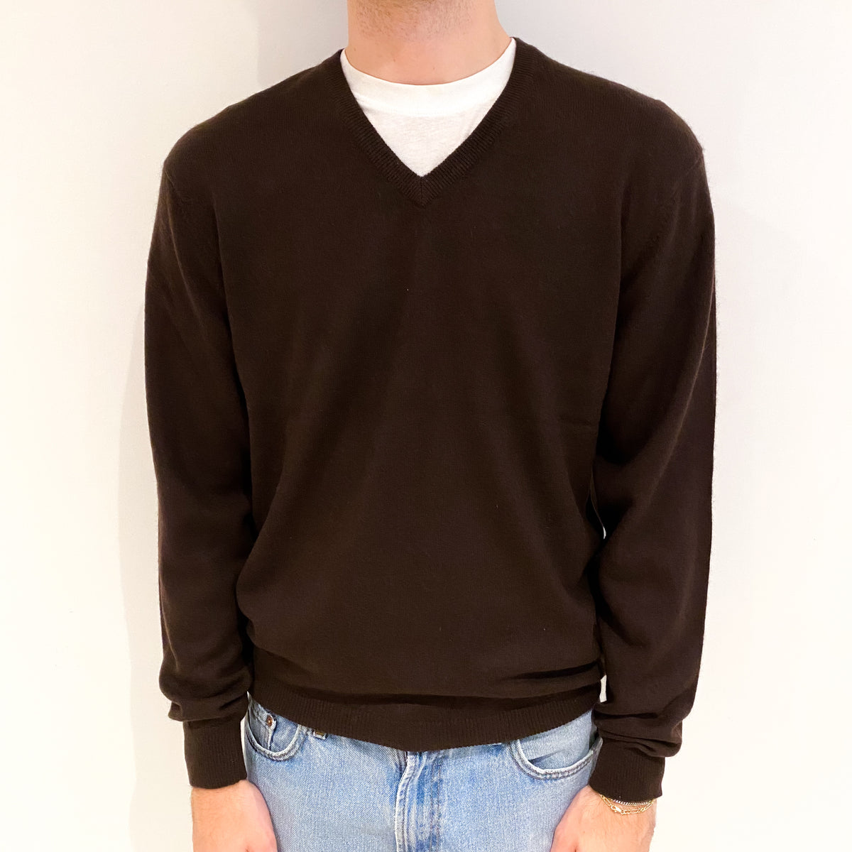 Men's Dark Chocolate Brown Cashmere V Neck Jumper Medium