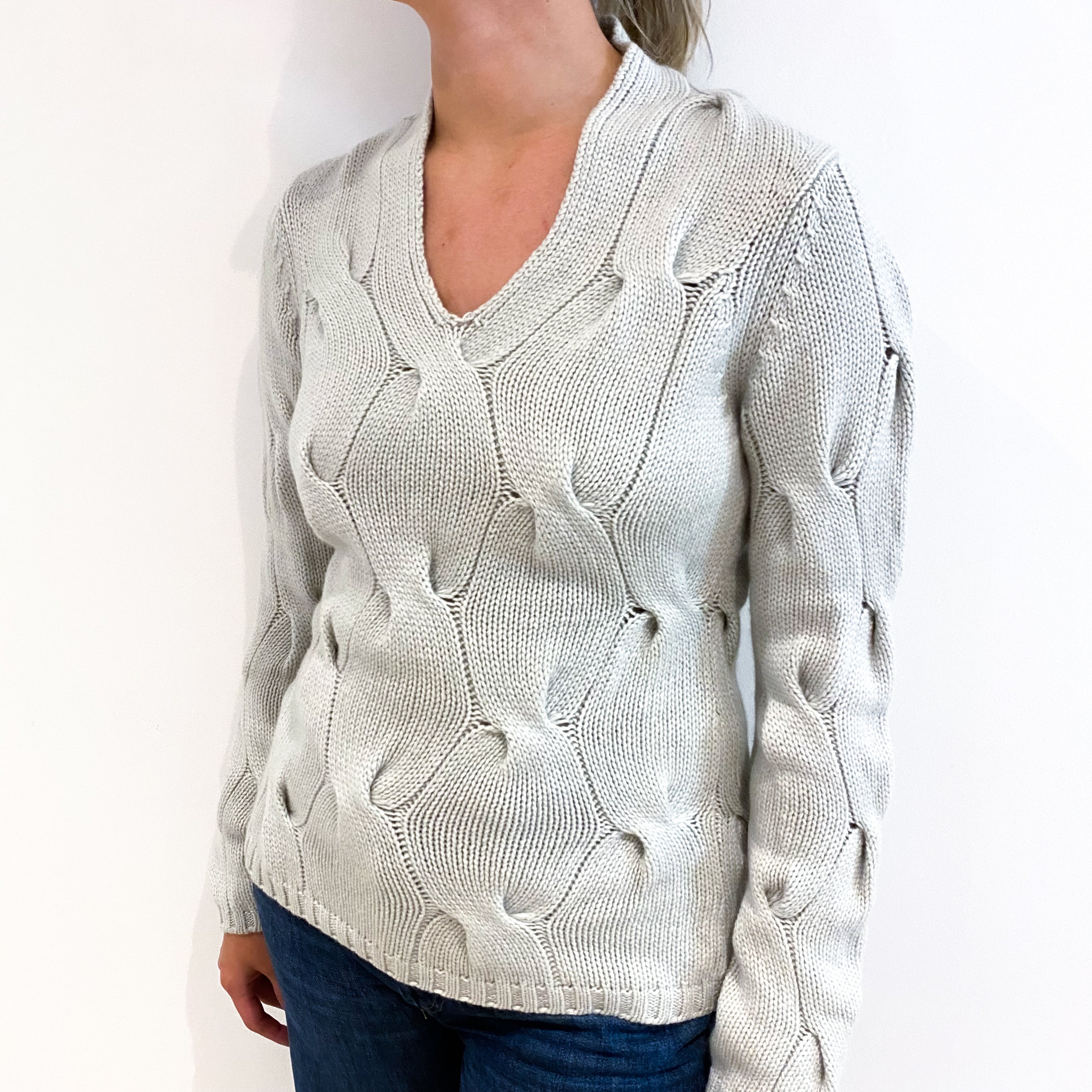 Frost Grey Chunky Cable Cashmere V-Neck Jumper Small