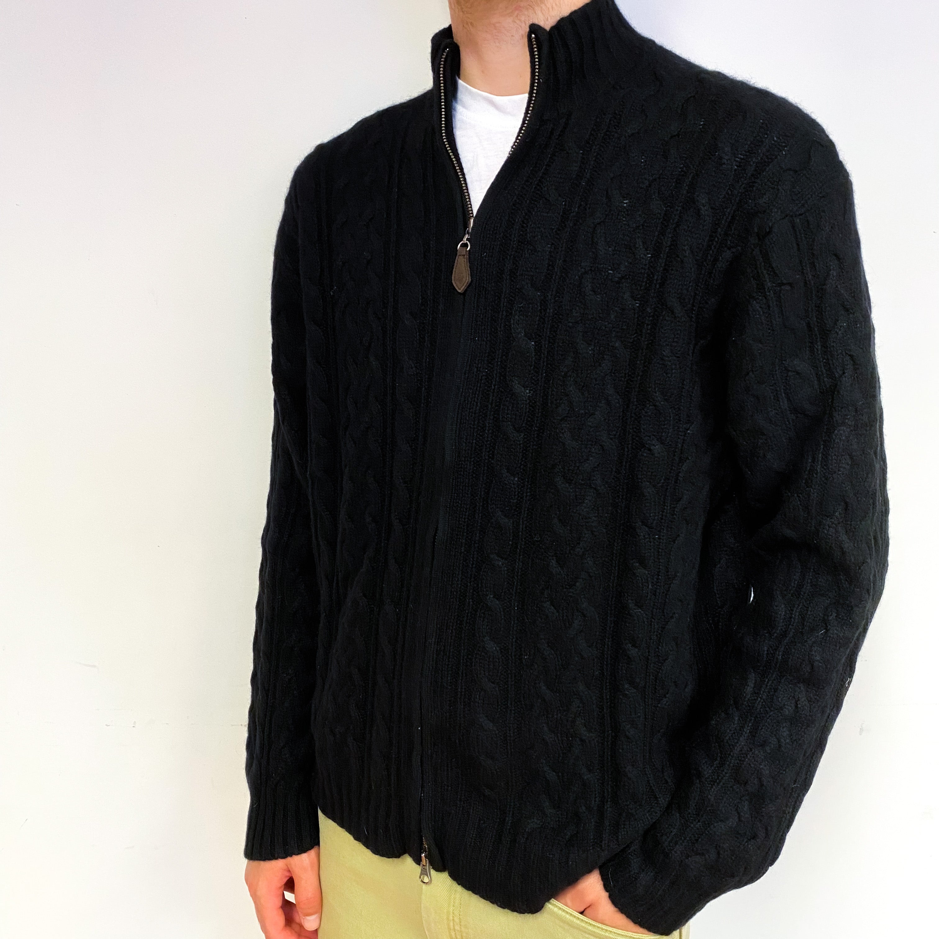 Men's Black Chunky Cable Cashmere Zip Up Cardigan Large