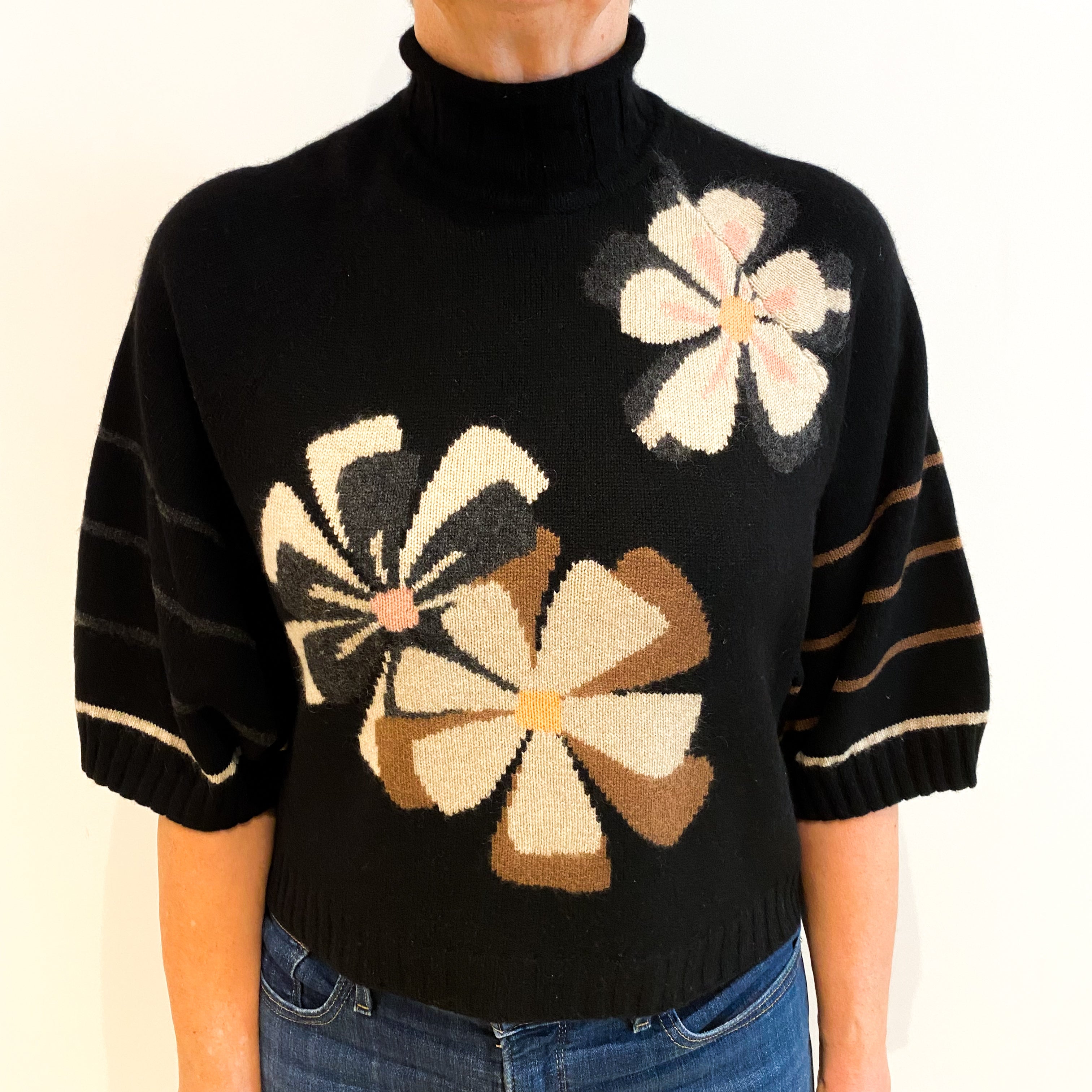 Black Floral Pattern Cashmere Turtle Neck Short Sleeved Jumper Medium