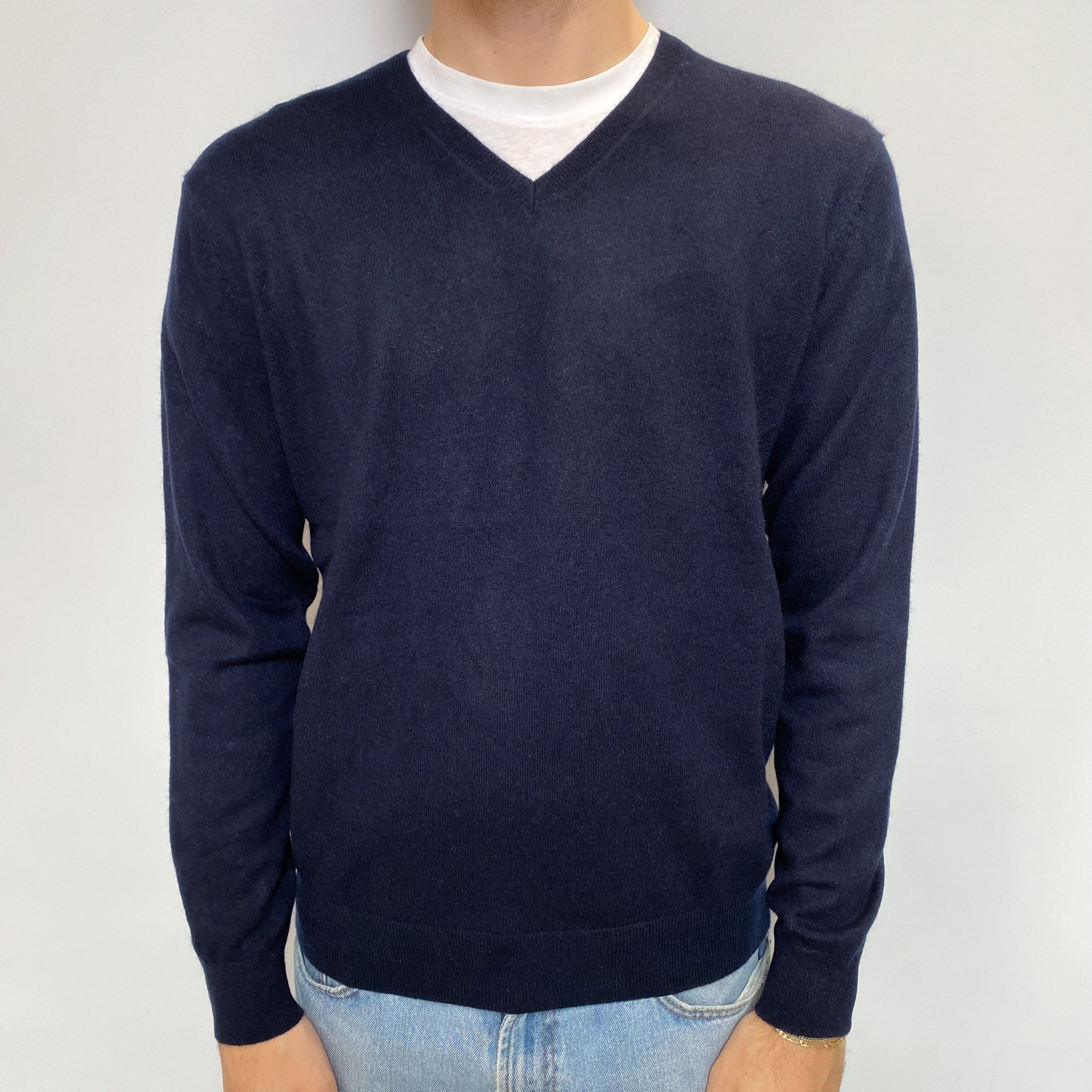 Men's Navy Blue Cashmere V Neck Jumper Large