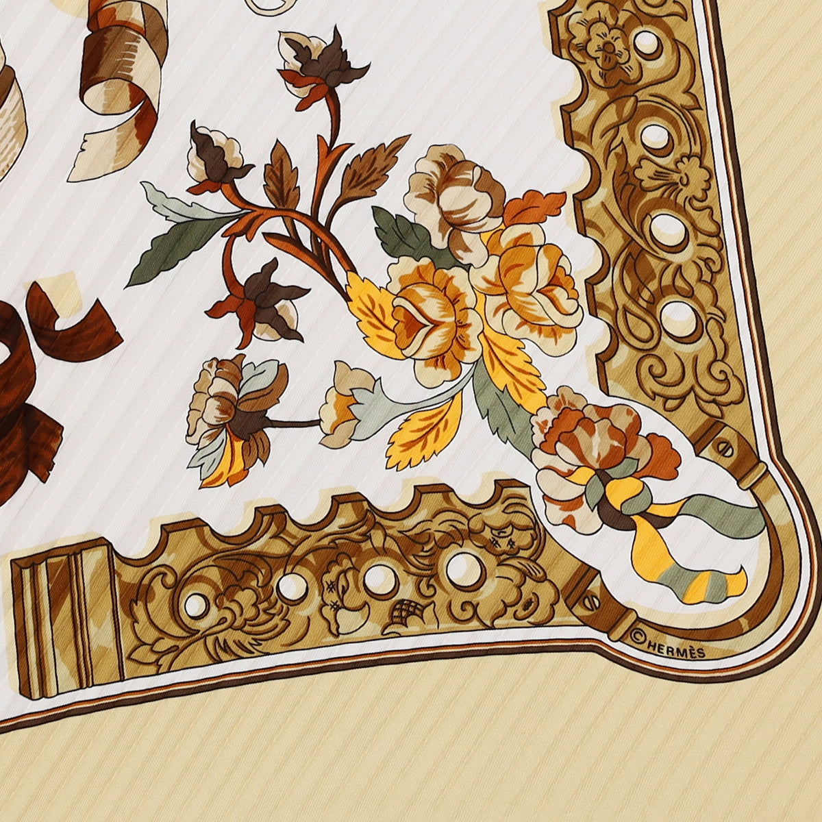 Brand New Boxed Hermès Copeaux Silk Plisse Scarf