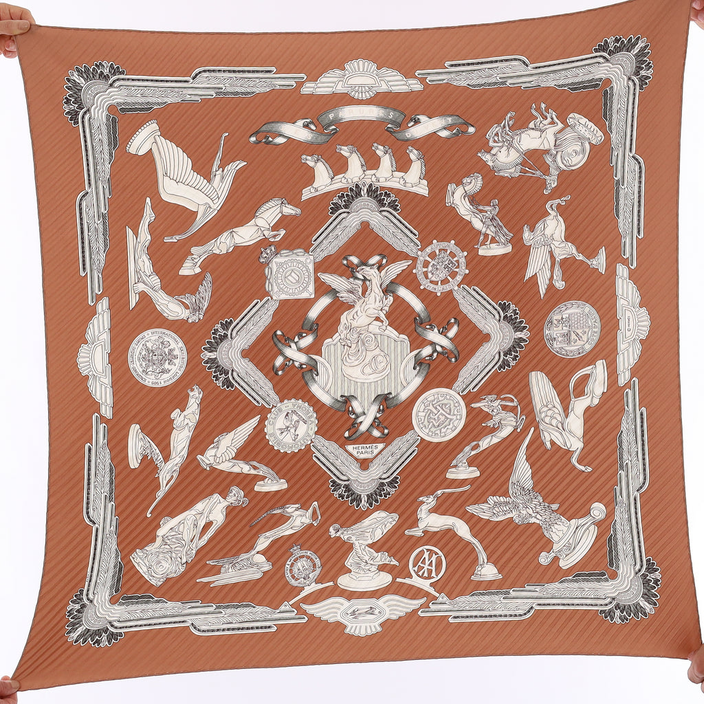Pristine Boxed Hermès Les Parures Du Vent Silk Plisse Scarf