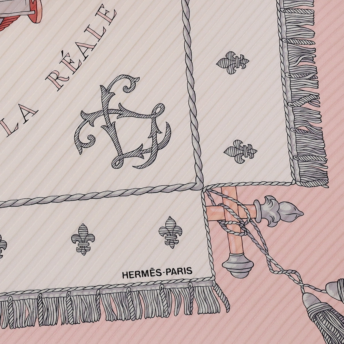 Pristine Boxed Hermès Vue Du Carrosse De La Galère La Réale Silk Plisse Scarf