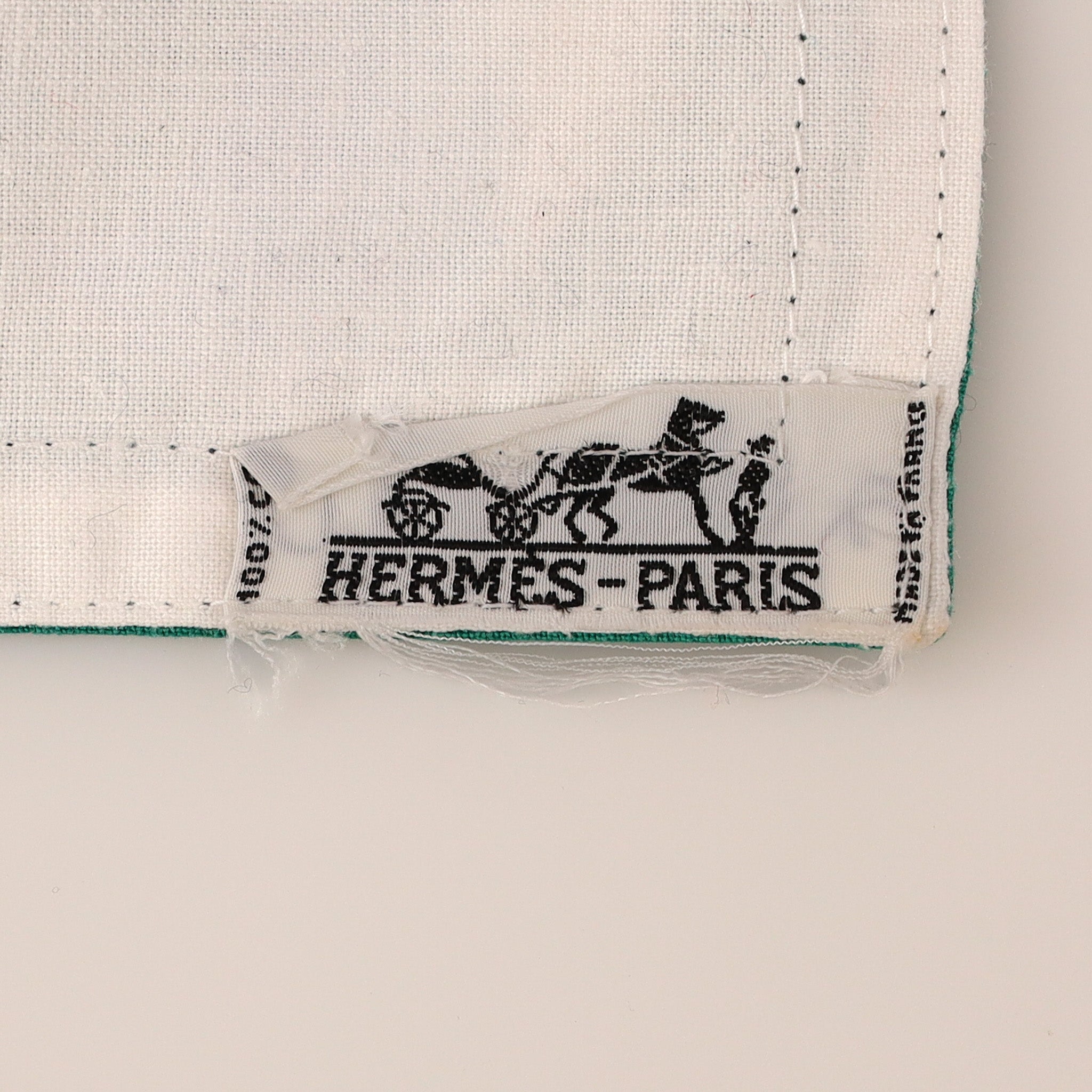 Pristine Hermès Fleurs de Lotus Tray Cloth