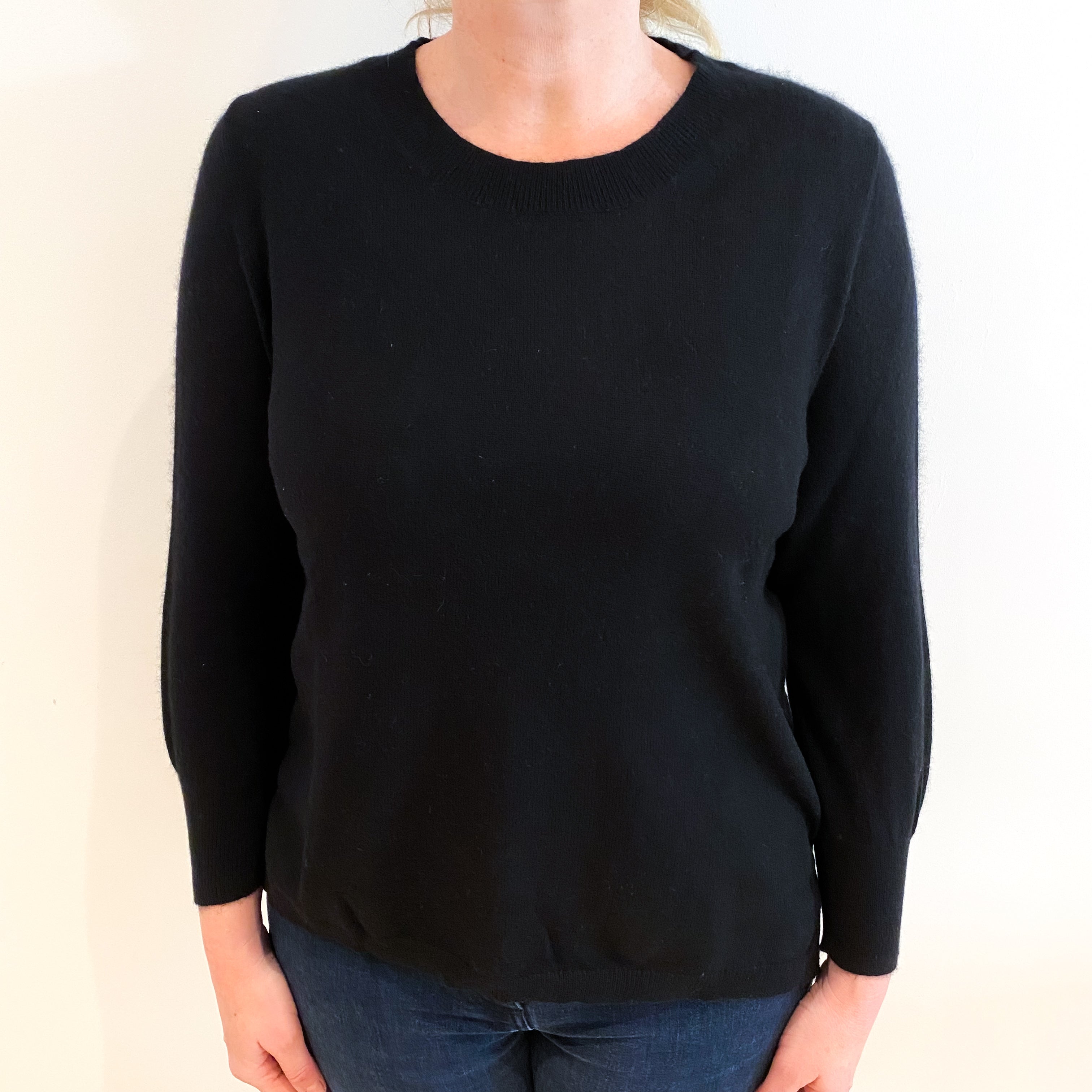Black Cashmere Crew Neck Jumper Large