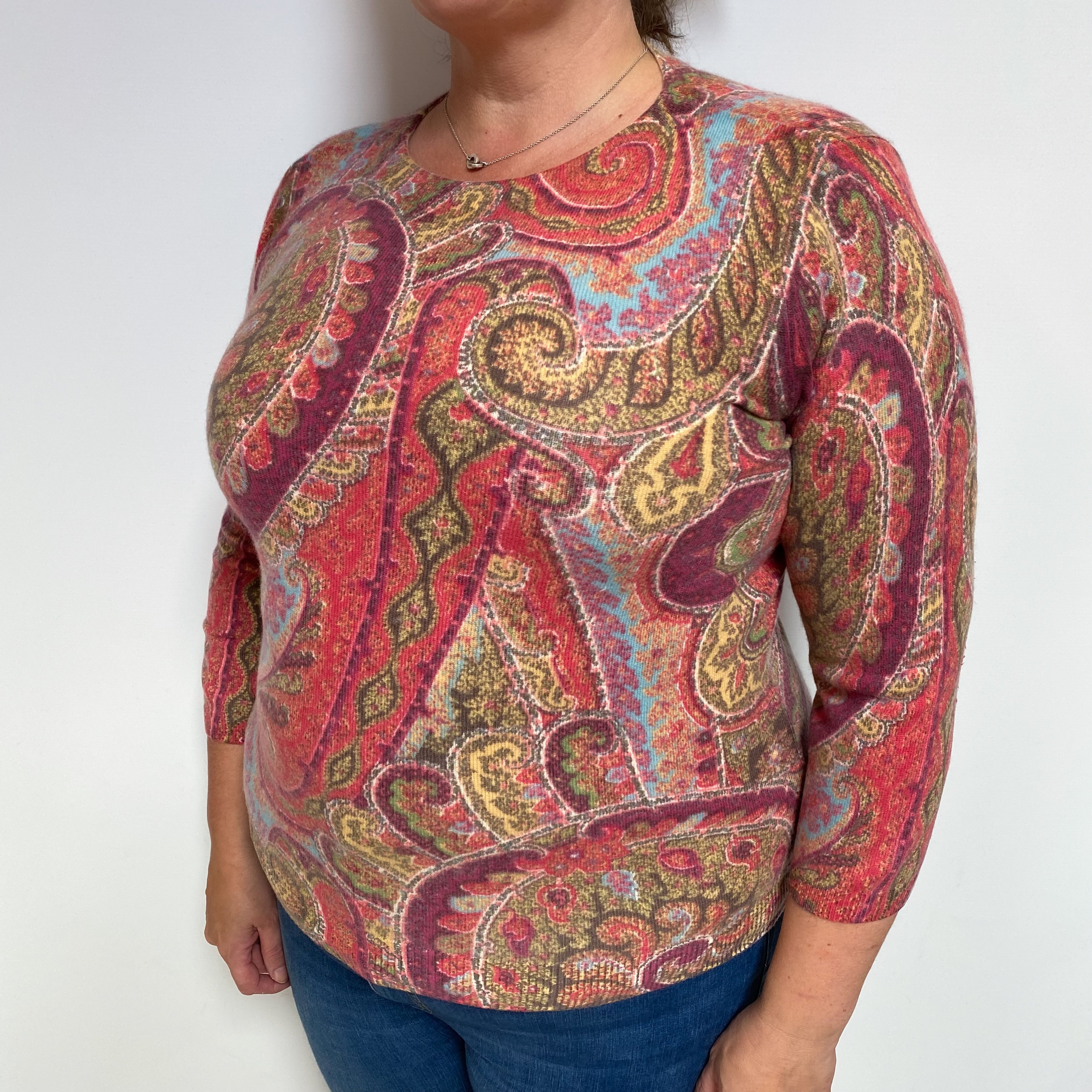 Red Paisley Design Cashmere Crew Neck Jumper Extra Large