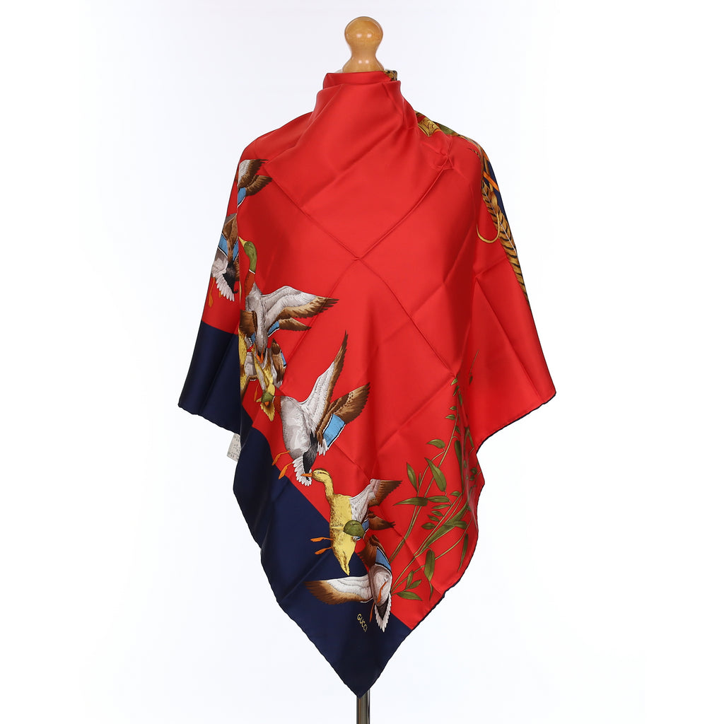 Brand New Gucci Red and Navy Ducks in Flight Vintage Silk Scarf