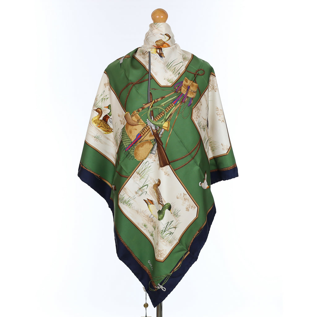 Brand New Gucci Ducks on Pond Vintage Silk Scarf