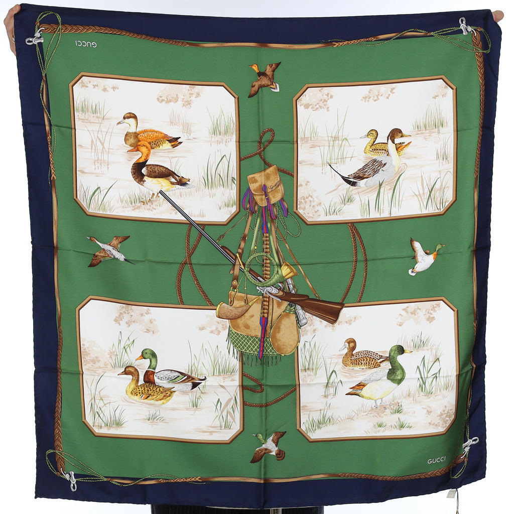 Brand New Gucci Ducks on Pond Vintage Silk Scarf