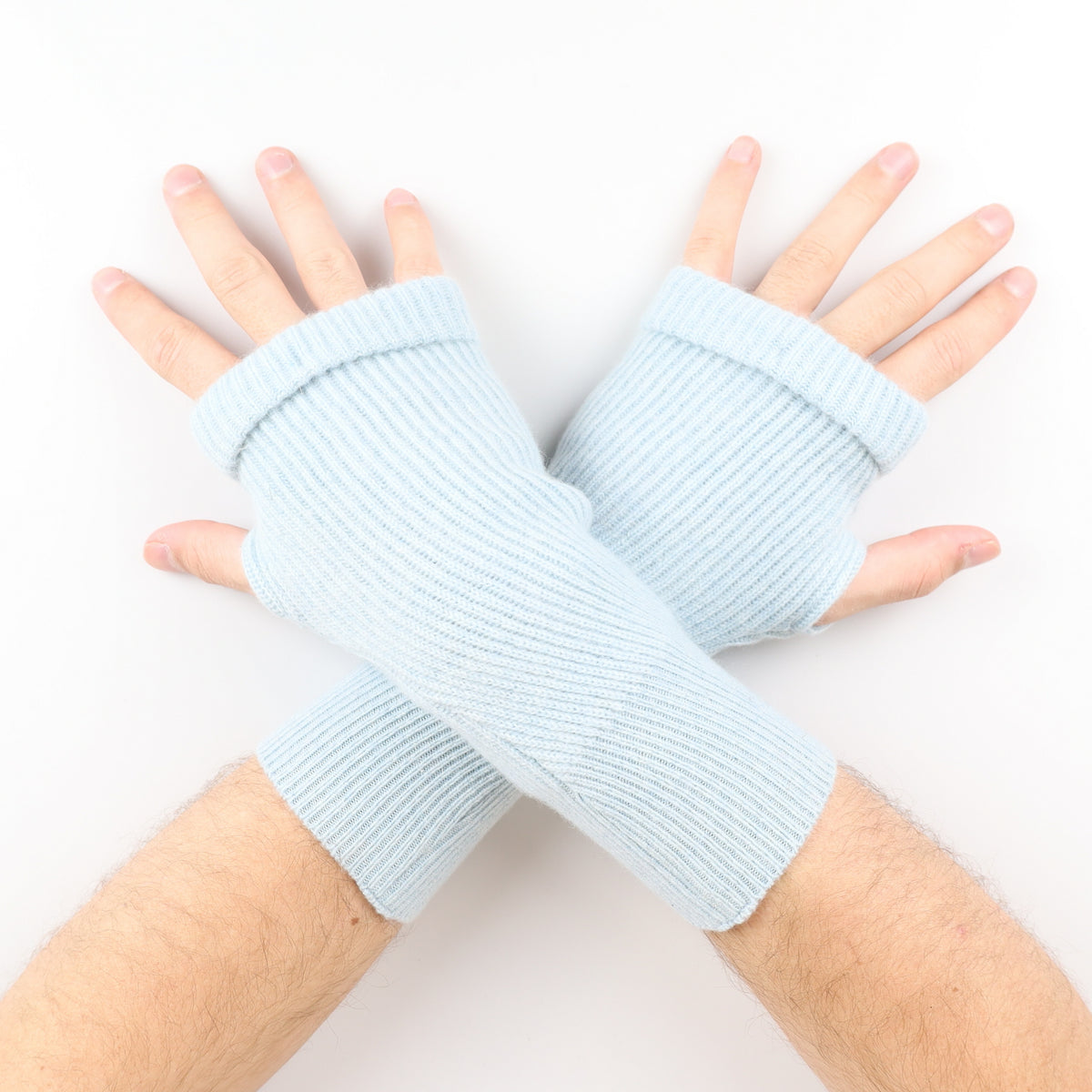 Men’s Pale Blue Ribbed Fingerless Gloves