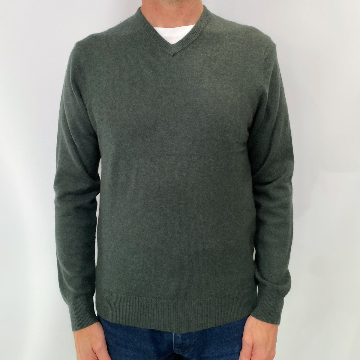 Forest Green Men's Cashmere V Neck Jumper Small