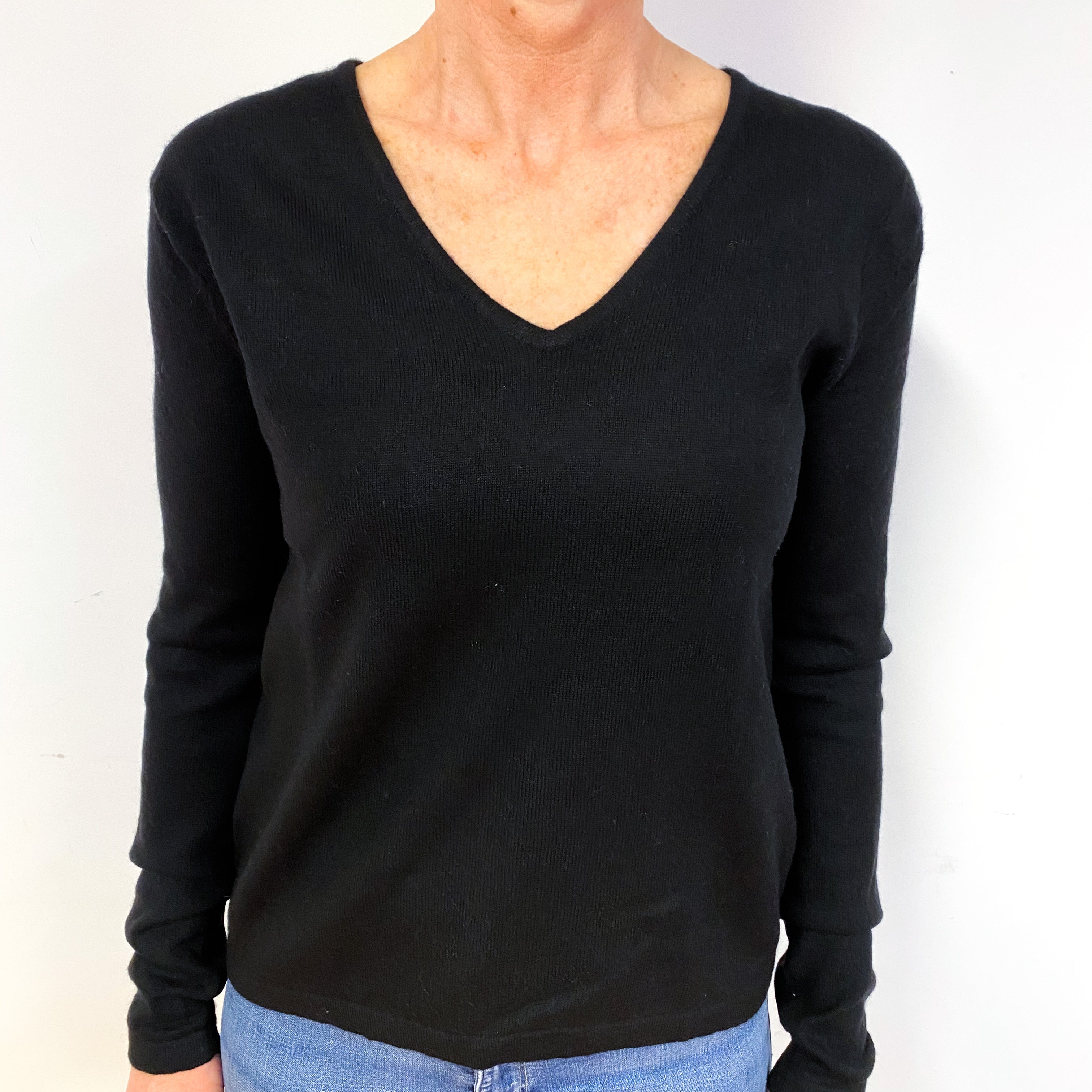 Black Cashmere V-Neck Jumper Medium