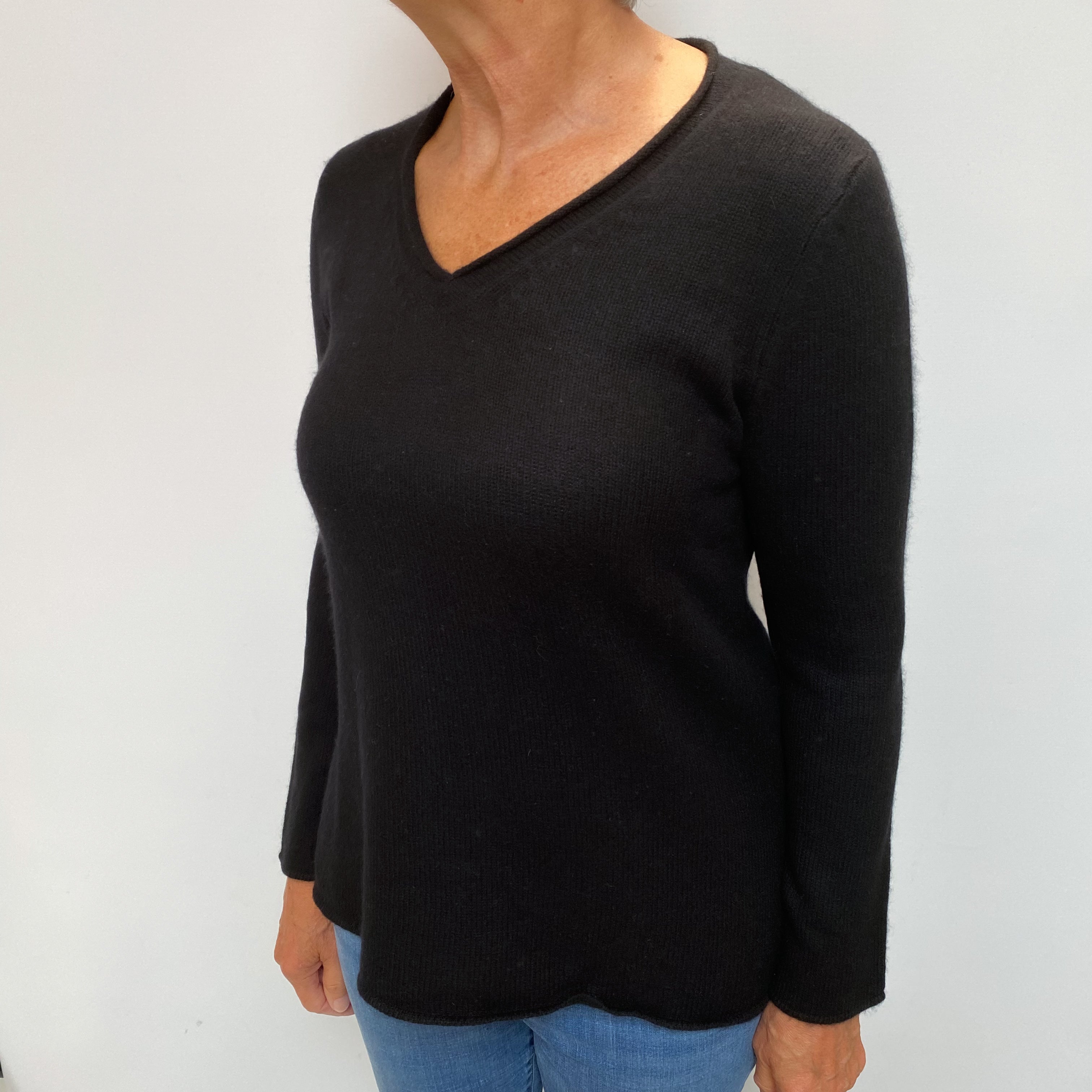 Black Cashmere V Neck Jumper Medium