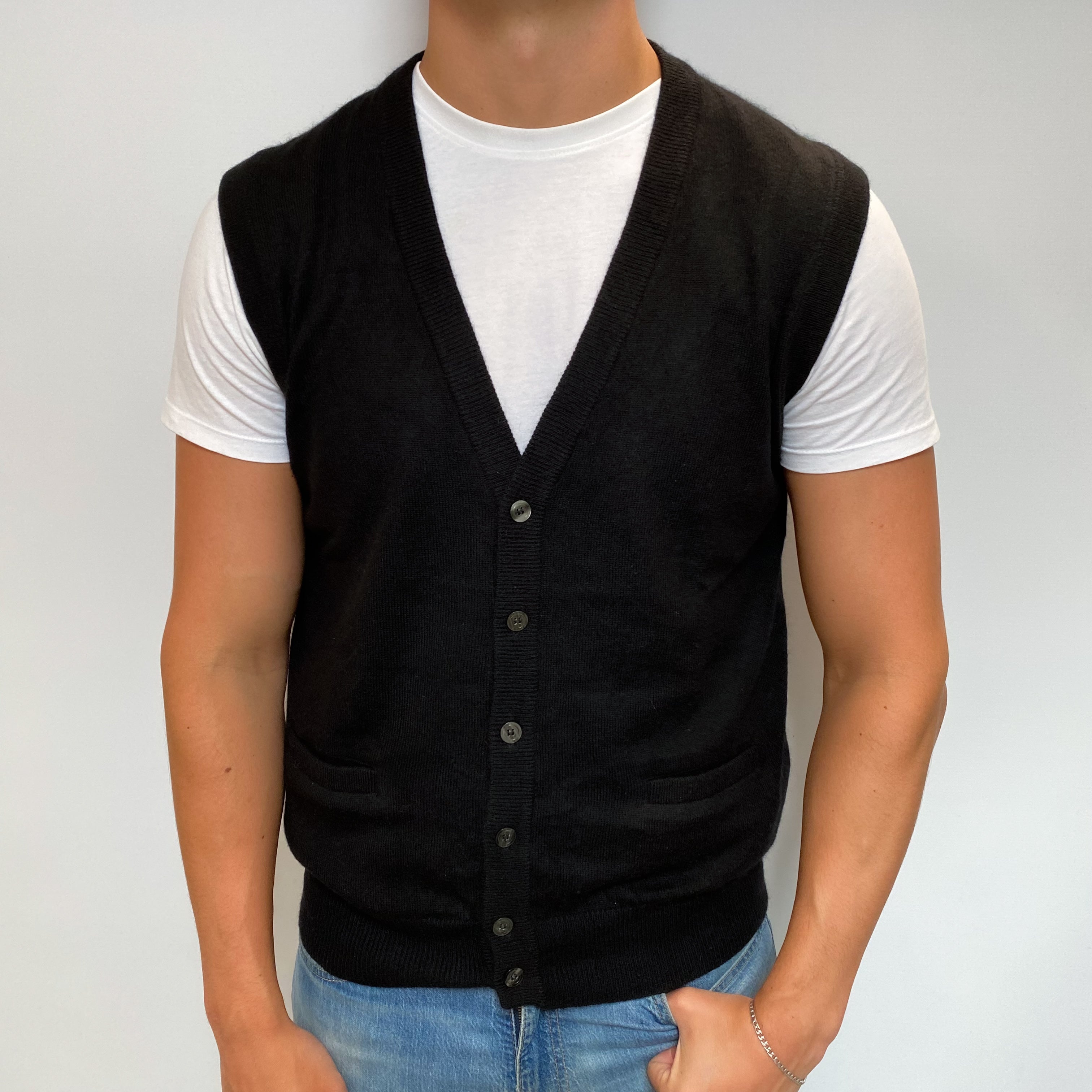 Men's Black Cashmere V Neck Sleeveless Cardigan XL