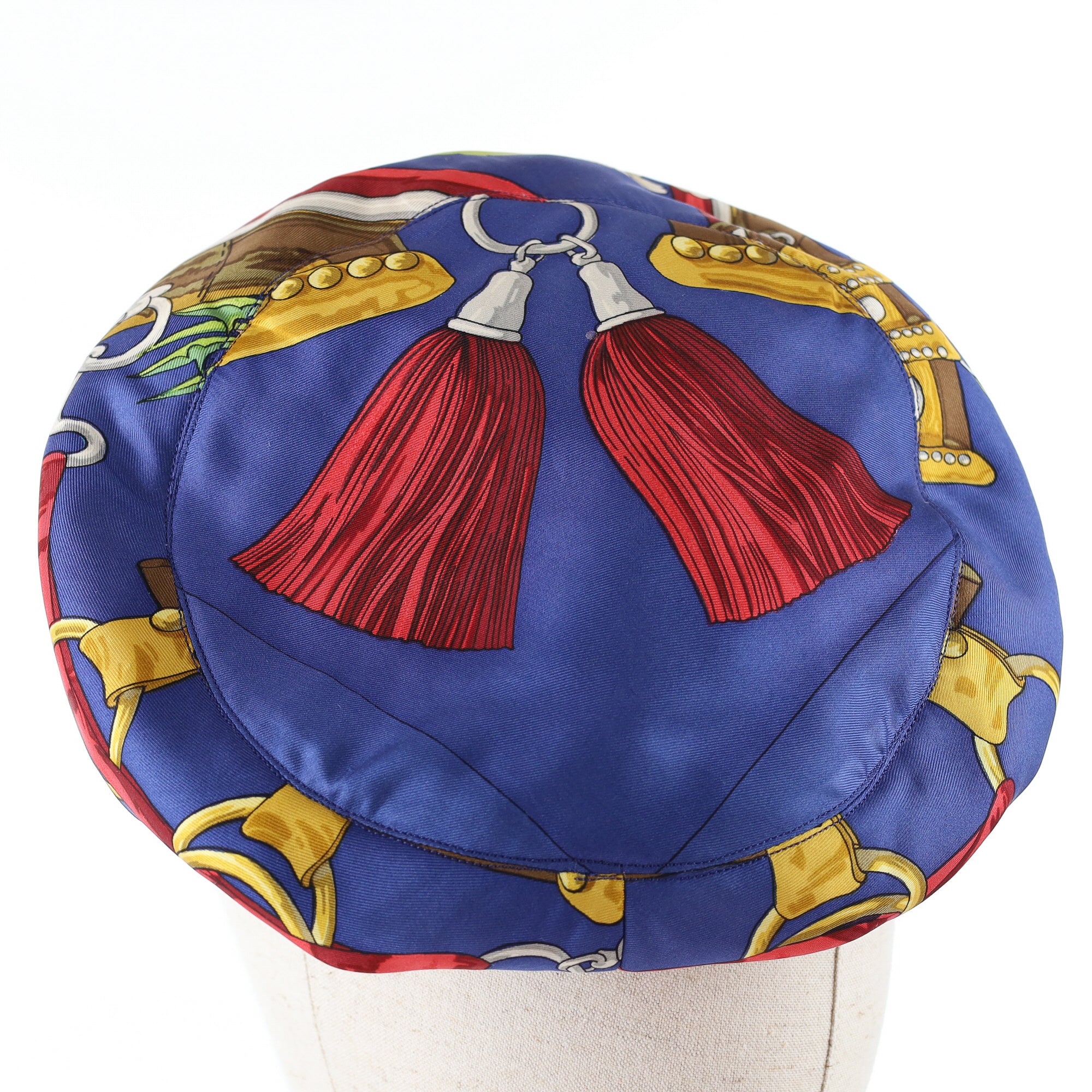 Boxed Hermés Aux Champs Silk Beret Hat