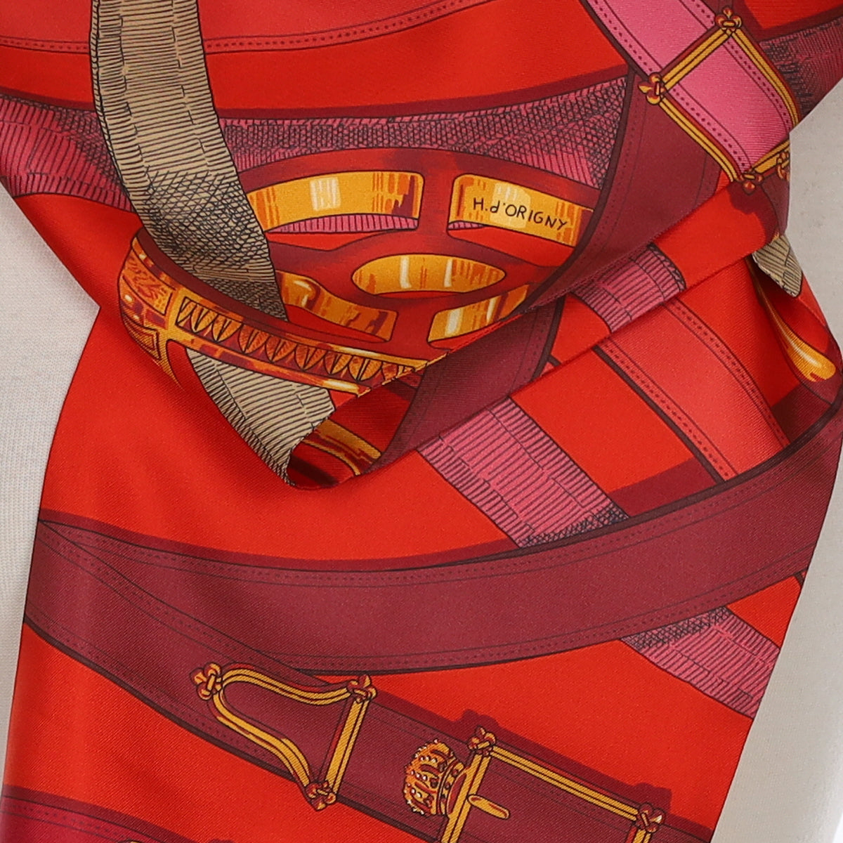 Pristine Boxed Hermès Maxi Twilly Silk Scarf