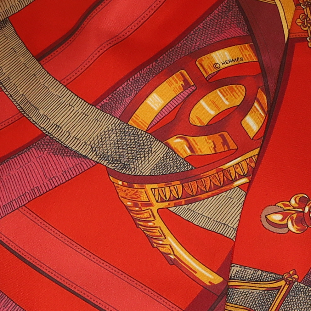 Pristine Boxed Hermès Maxi Twilly Silk Scarf