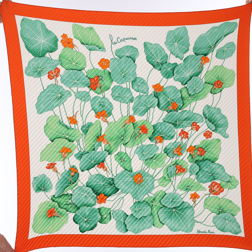 Pristine Hermès Les Capucines Silk Plisse Scarf