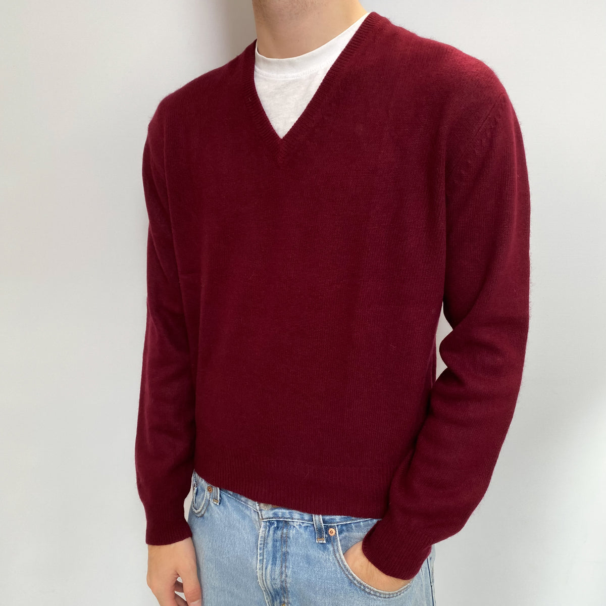 Men's Burgundy Red Cashmere V Neck Jumper Large