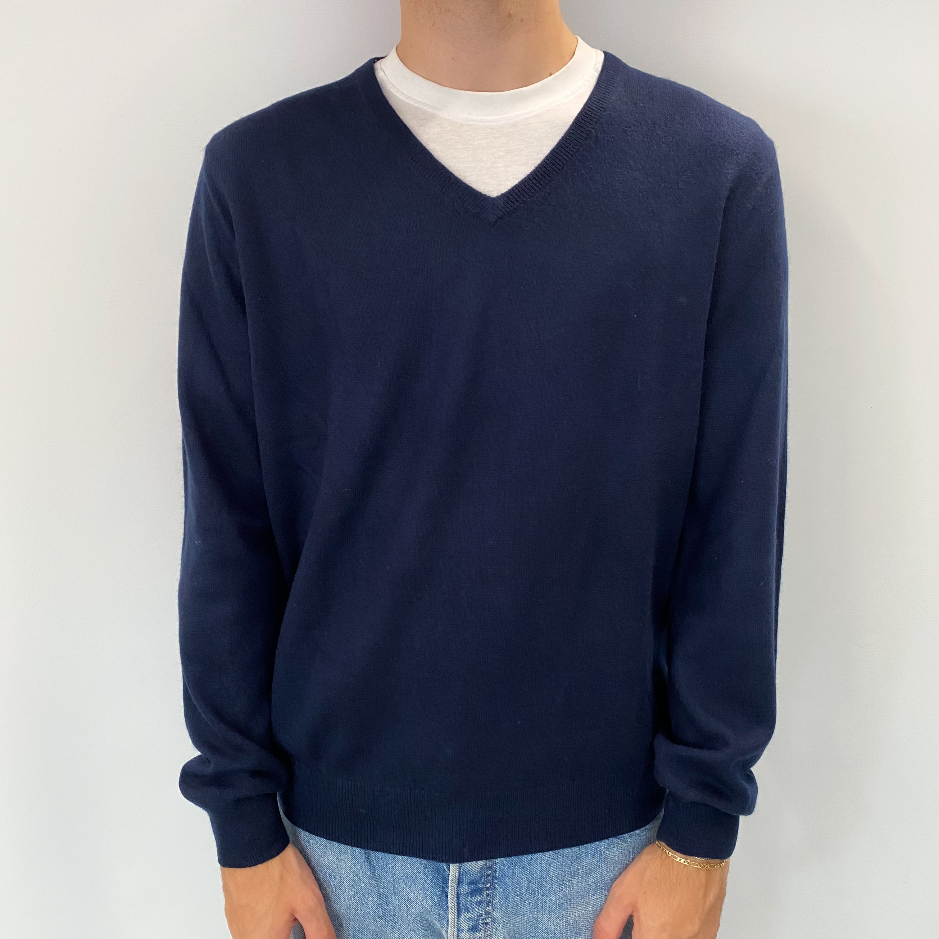 Men's Navy Blue Cashmere V Neck Jumper Large