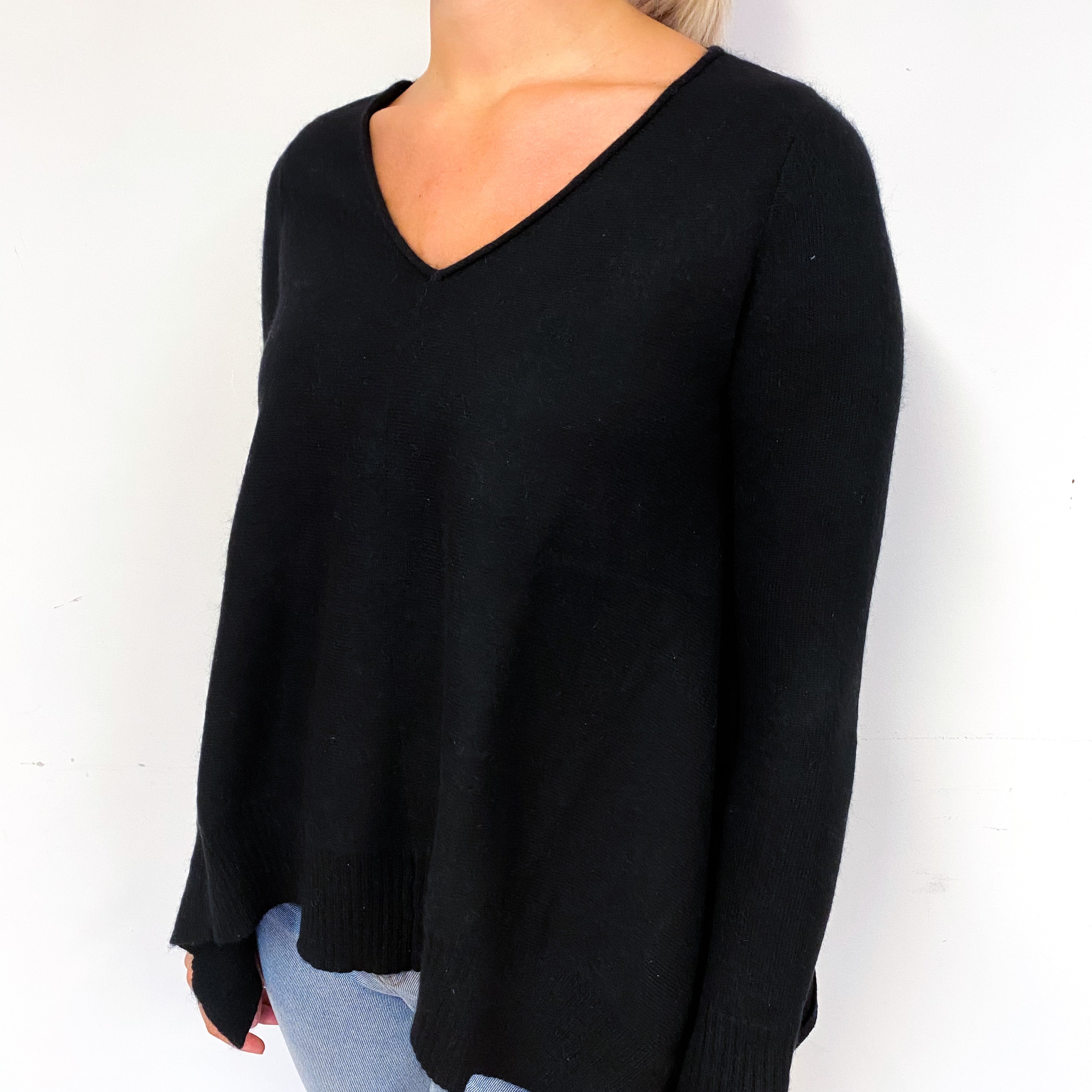 Black Cashmere V-Neck Jumper Small