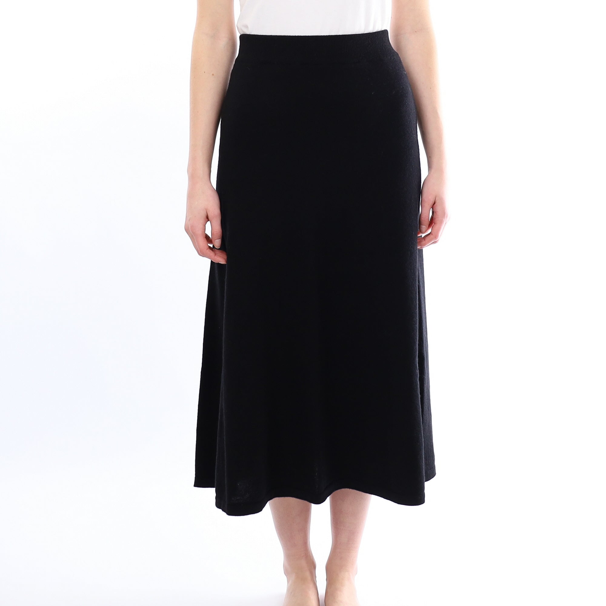 Brand New Scottish 
Black Cashmere Midi A Line Skirt Small