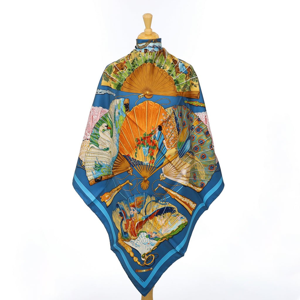 Brand New Boxed Hermès Brise de Charme Silk Scarf