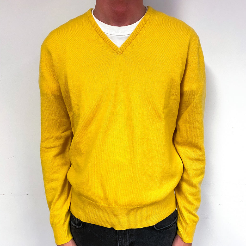 Men’s Brand New Scottish Sunset Yellow V Neck Jumper