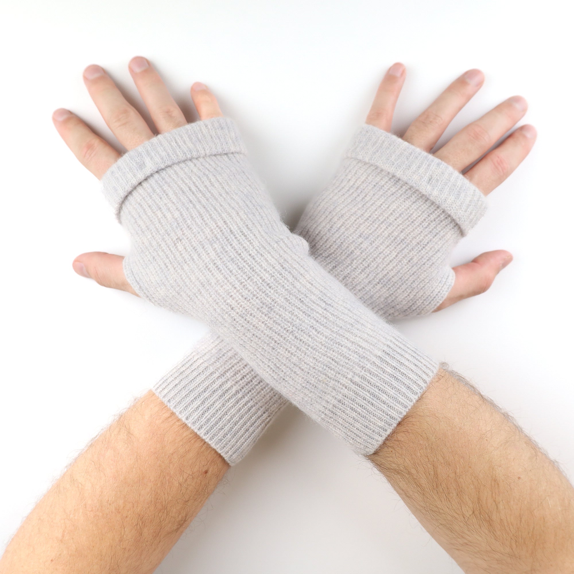 Men’s Mist Grey Ribbed Fingerless Gloves
