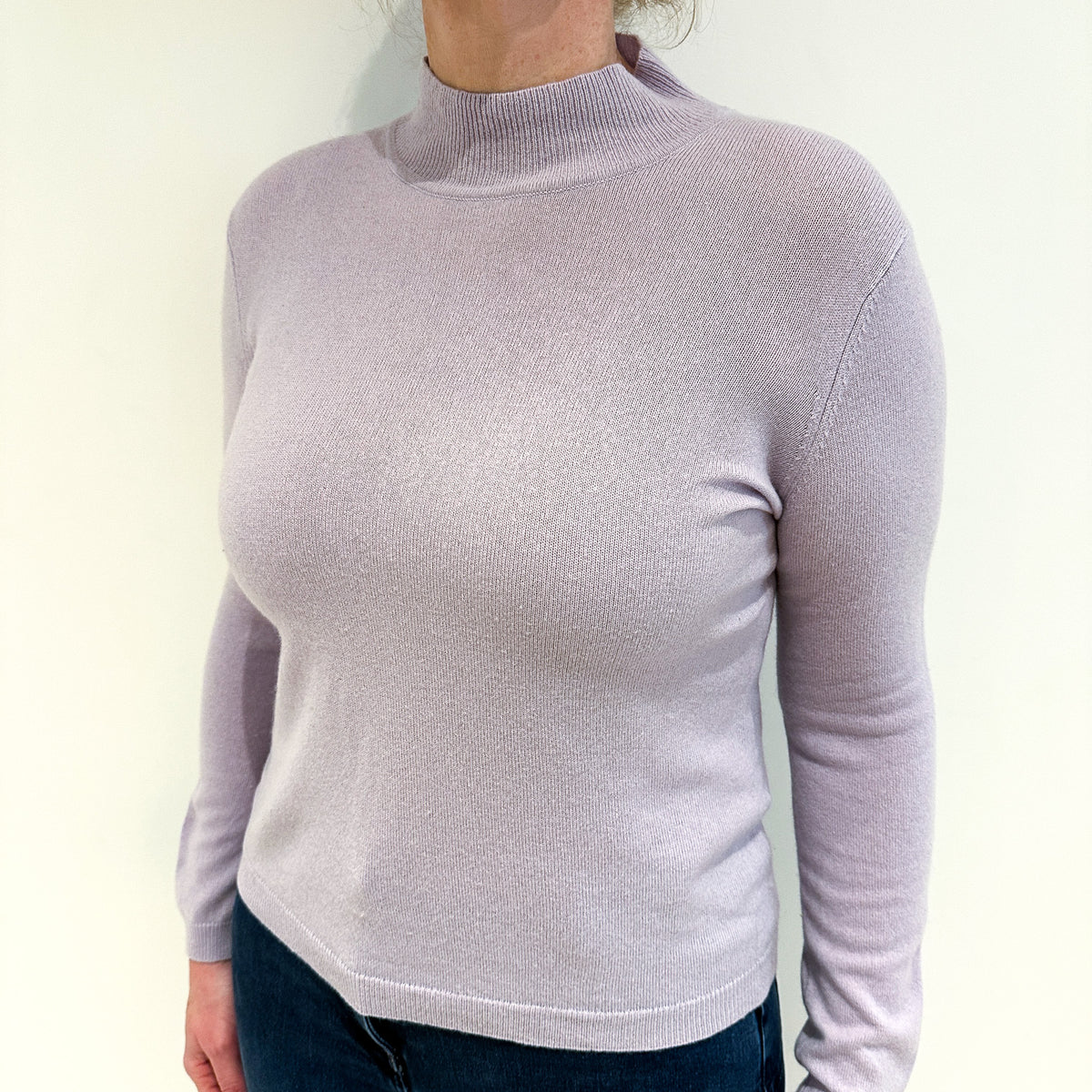 Pale Lavender Cashmere Turtle Neck Jumper Large