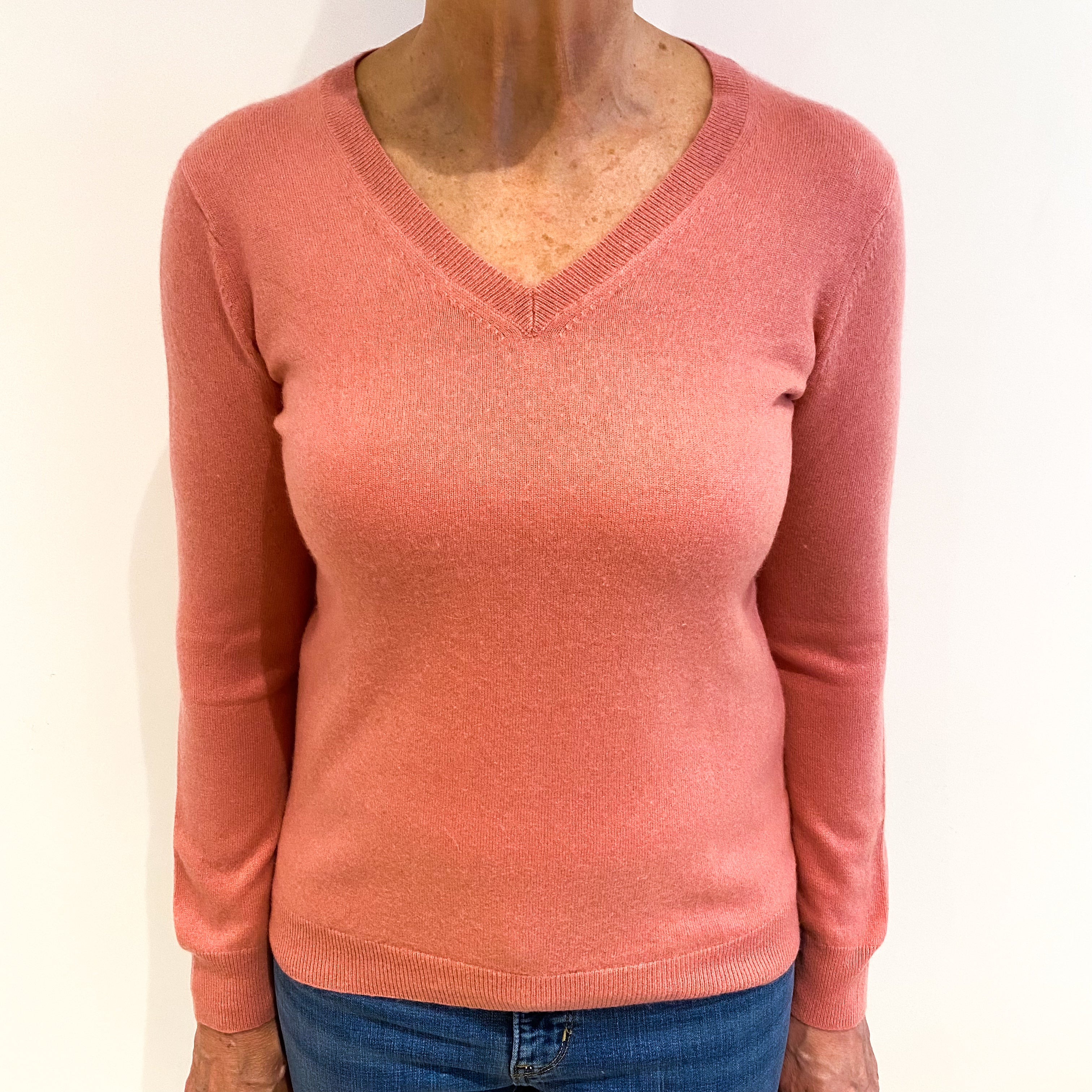 Old Rose Pink Cashmere V Neck Jumper Medium