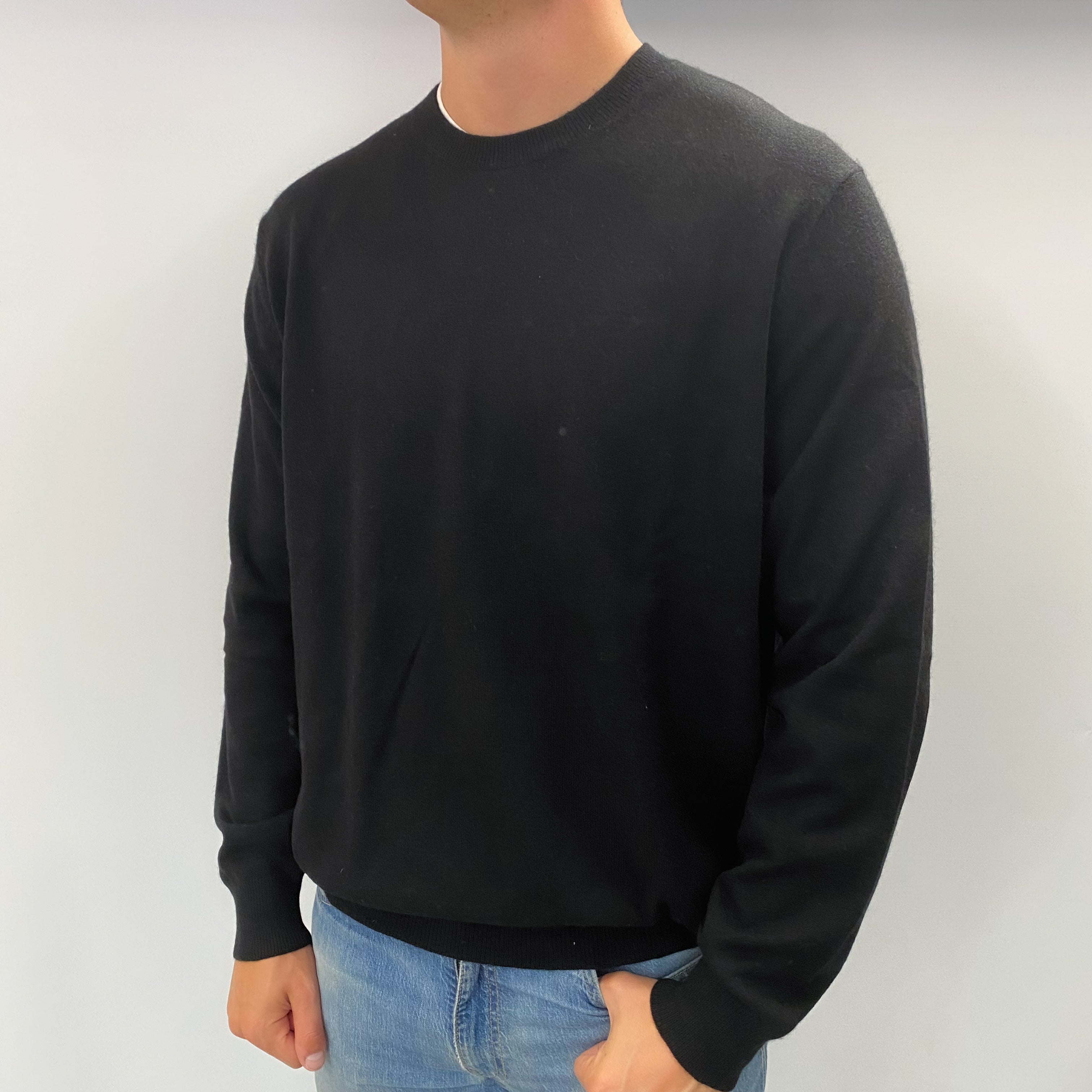 Men's Black Cashmere Crew Neck Jumper XL