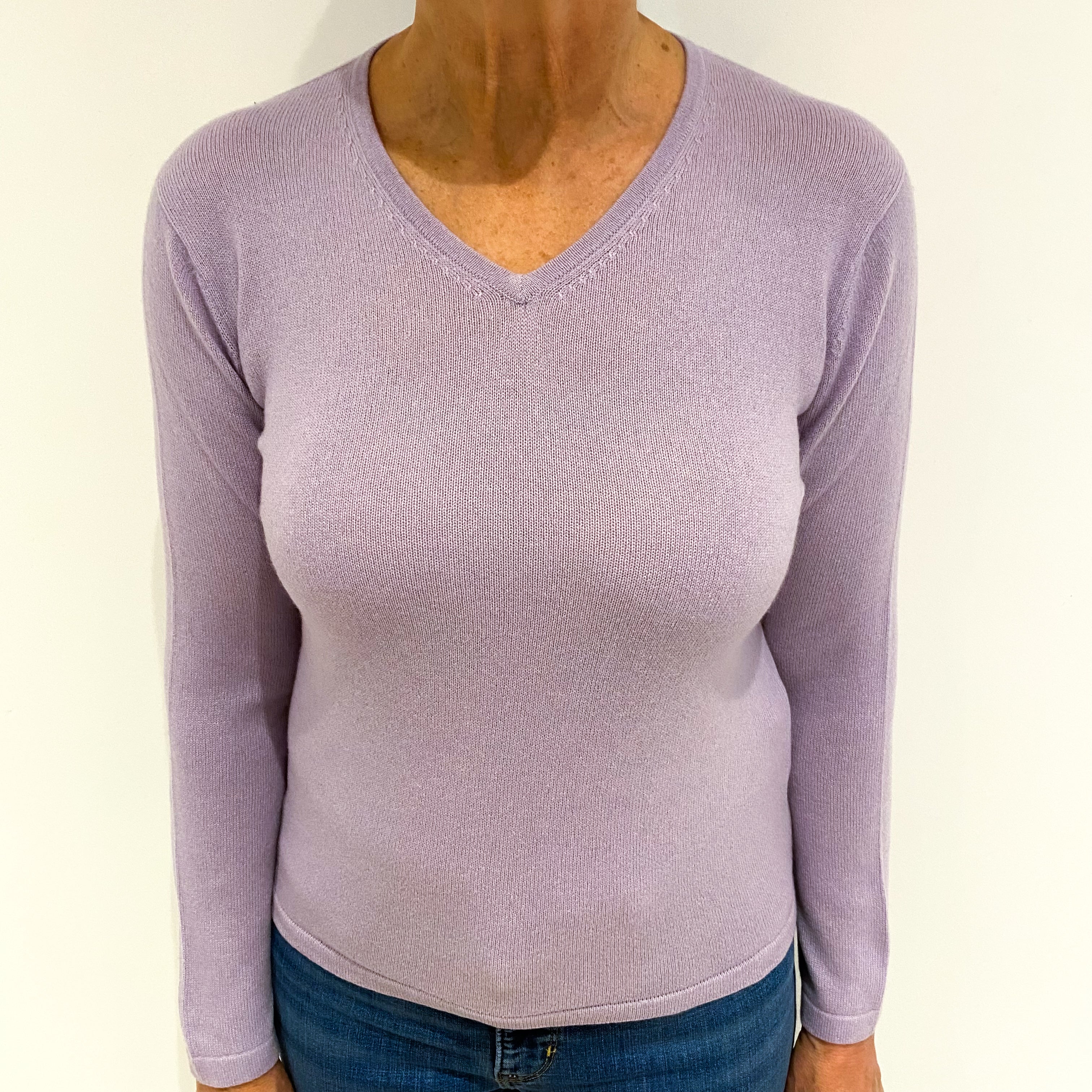 Pale Purple Cashmere V Neck Jumper Medium