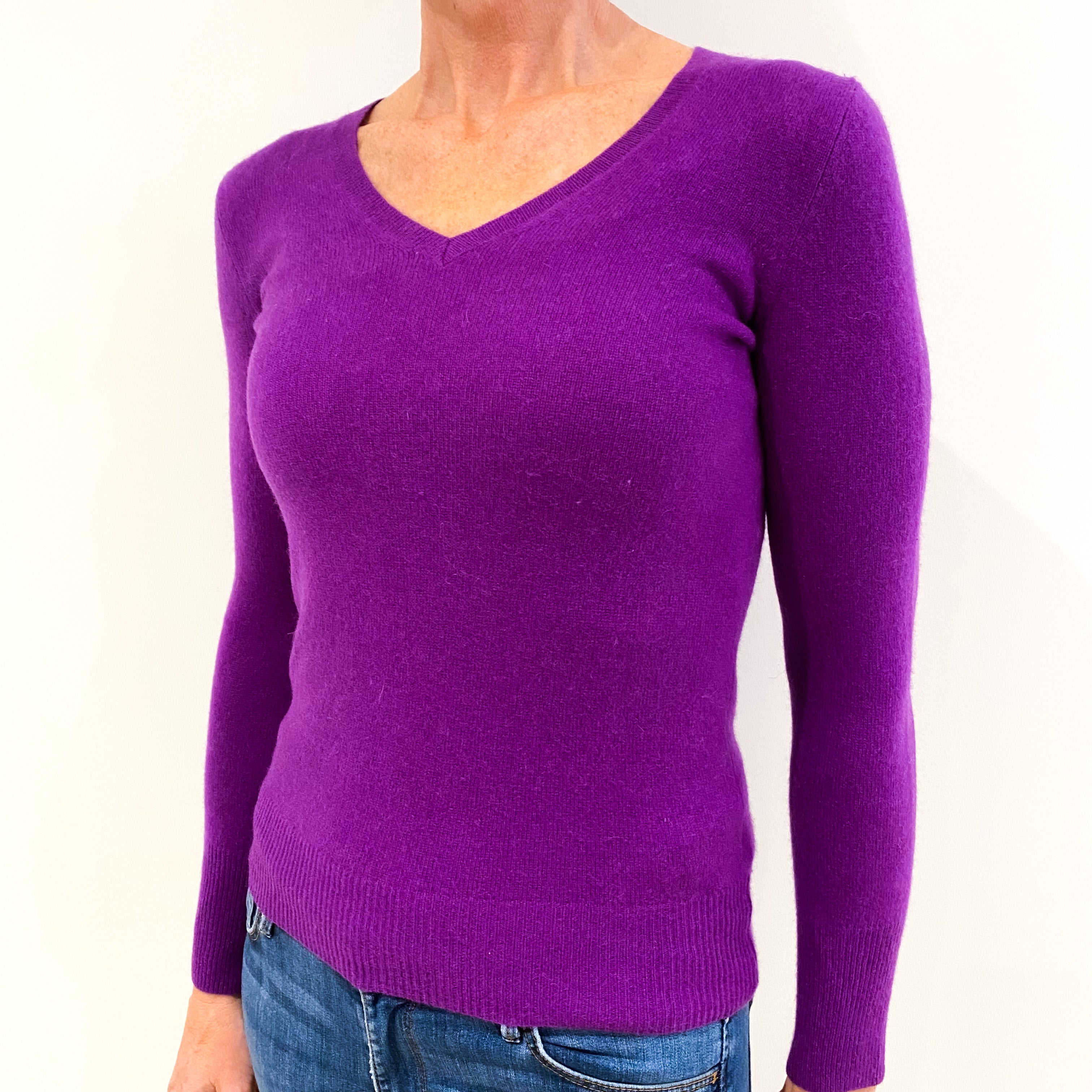 Magenta Purple Cashmere V-Neck Jumper Small