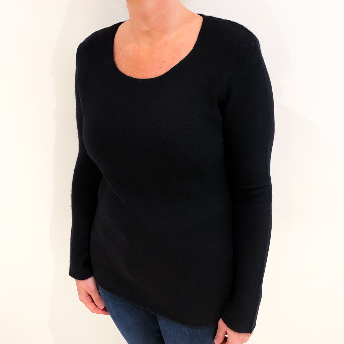 Black Cashmere Scoop Neck Jumper Large