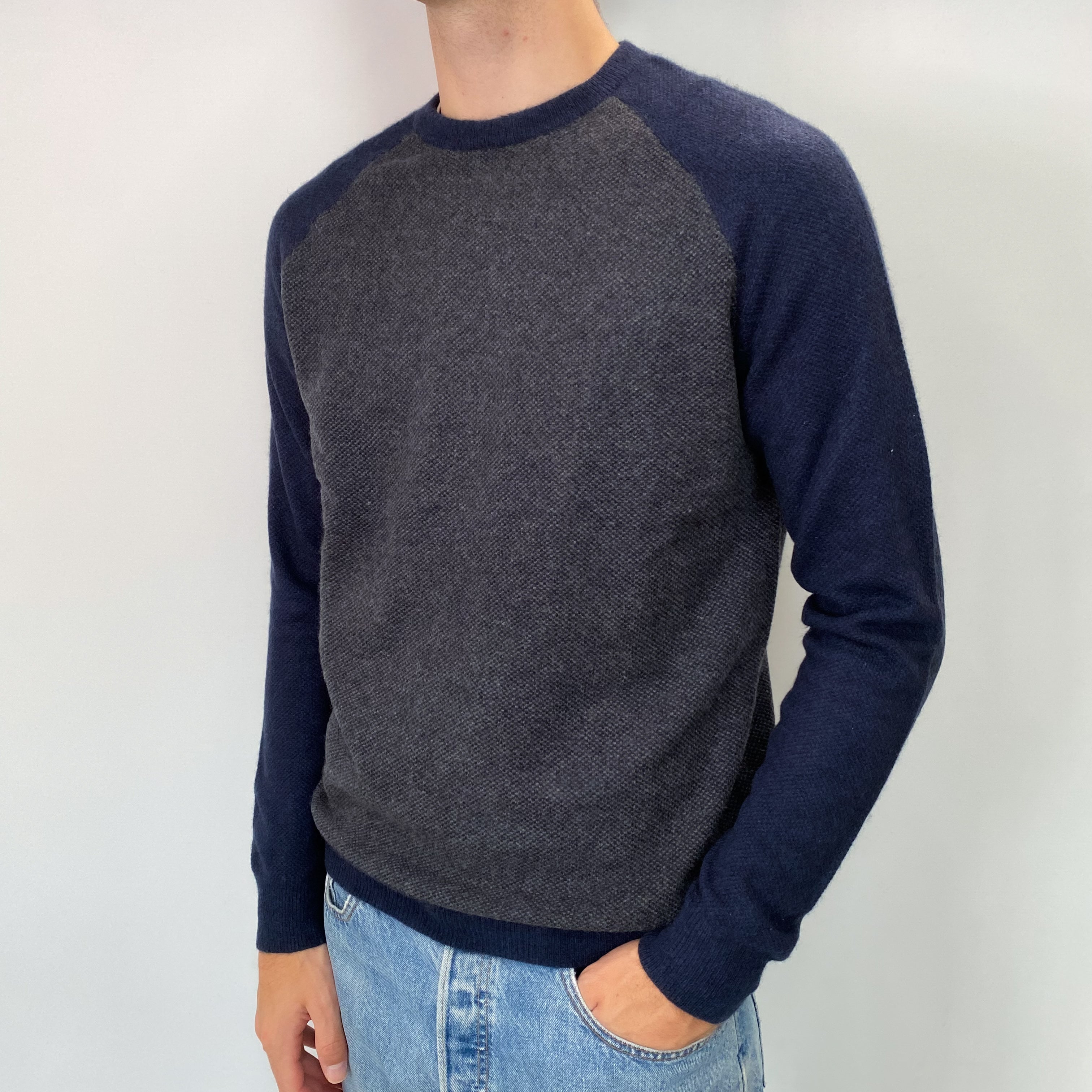 Men's Navy and Charcoal Grey Cashmere Crew Neck Jumper Medium