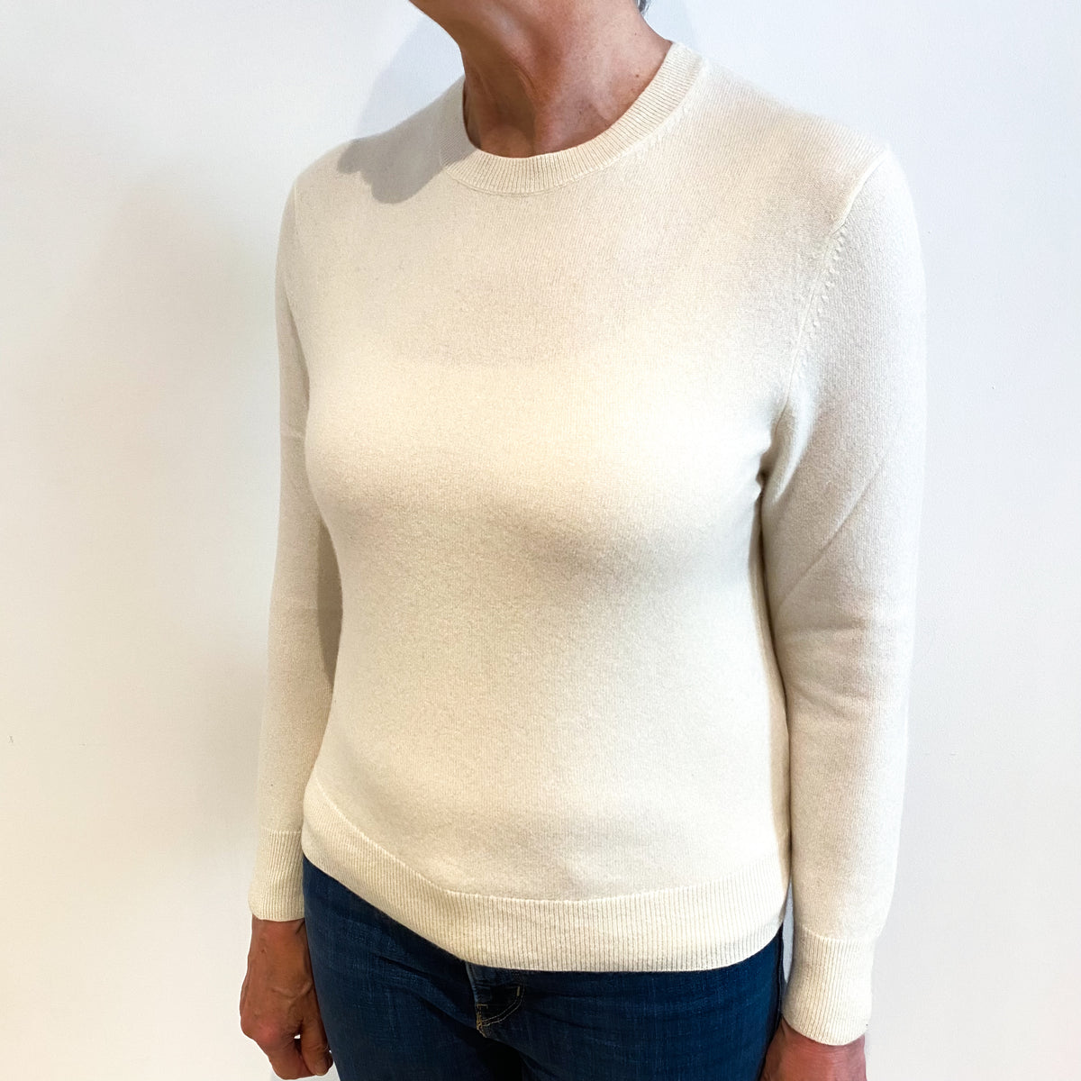 Ivory Cream Cashmere Crew Neck Jumper Medium