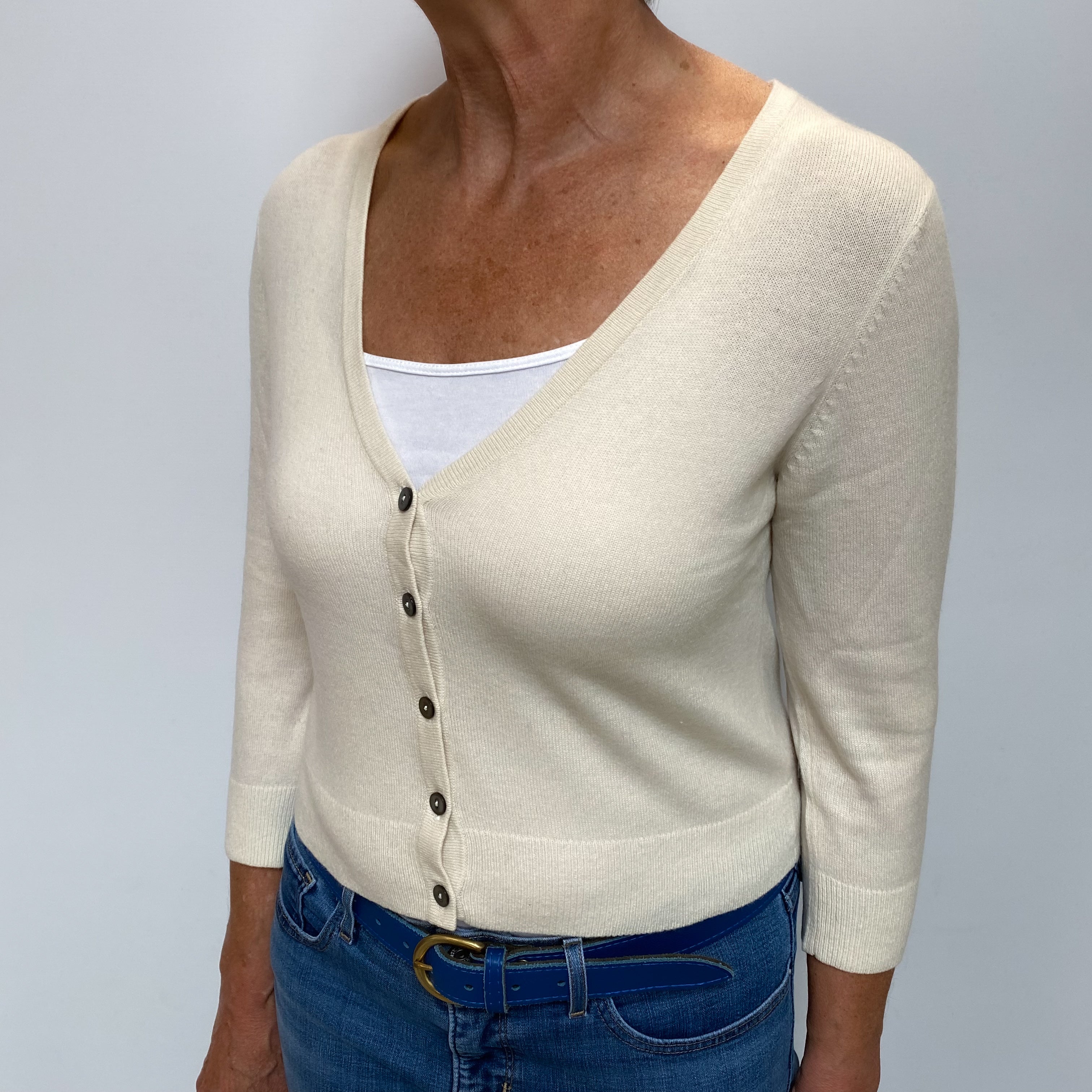 Honey Cream Cashmere Cropped V Neck Cardigan Medium