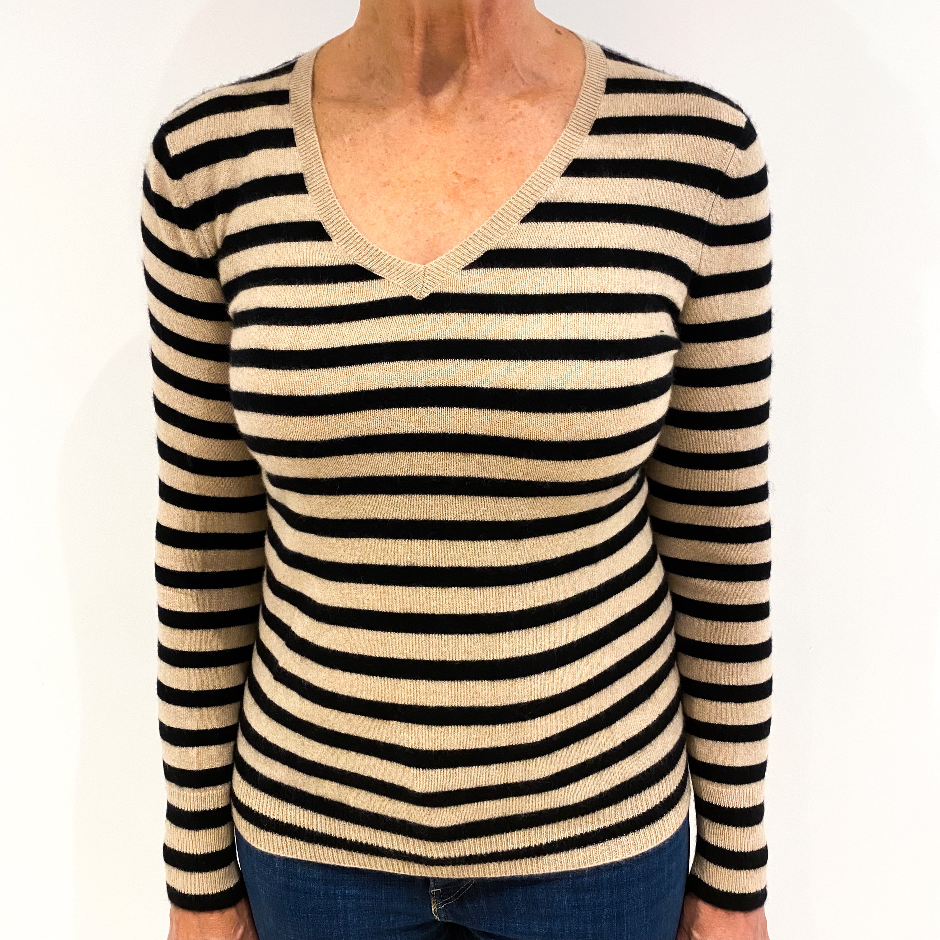 Camel Brown Cashmere V-Neck Jumper Medium