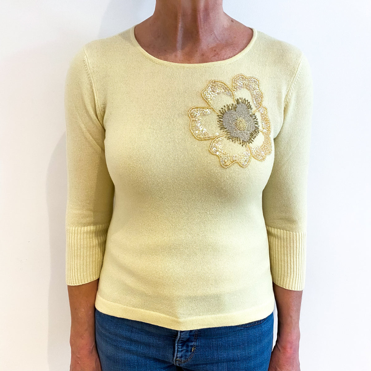 Primrose Yellow With Beaded Flower Cashmere Crew Neck Jumper Medium