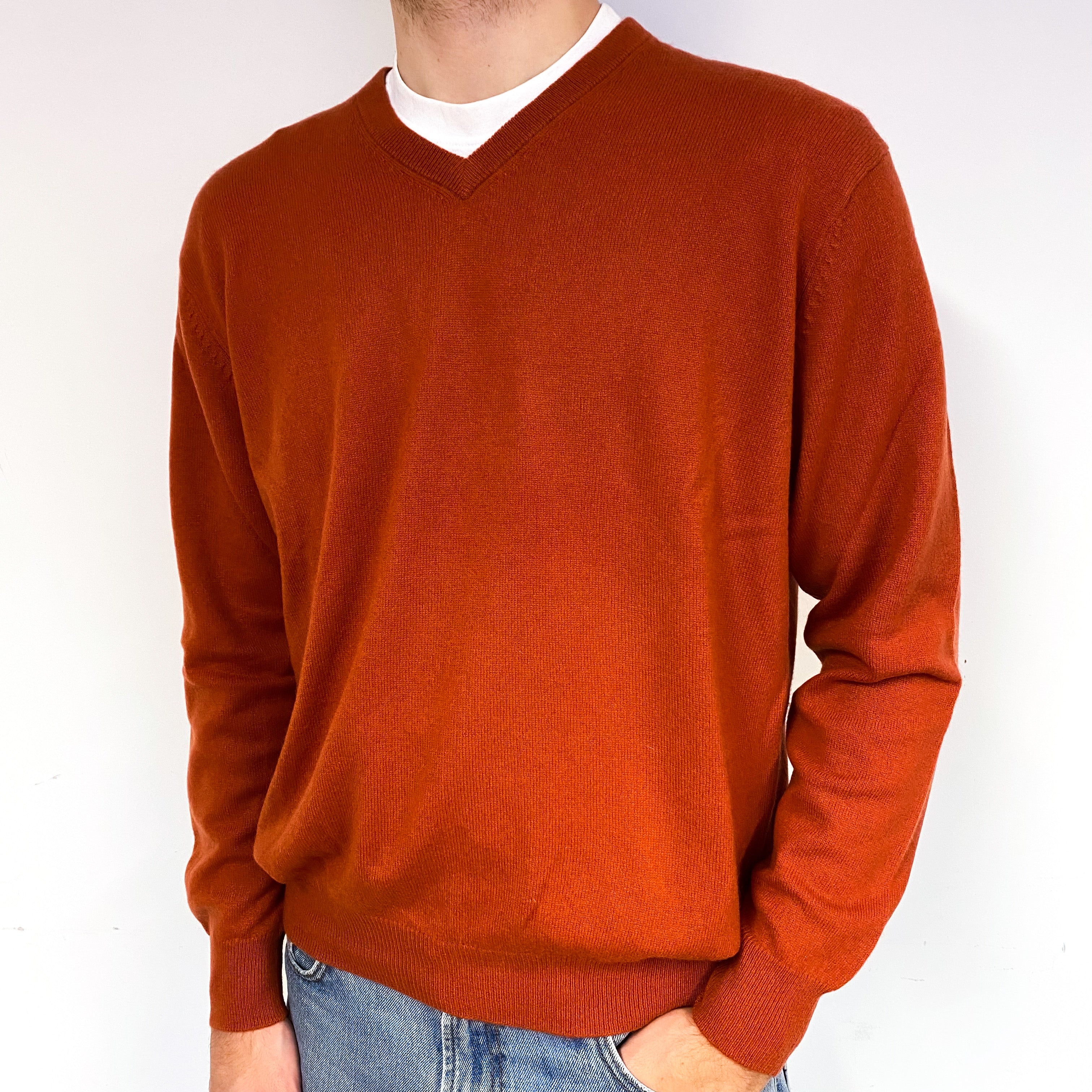 Men's Paprika Orange Cashmere V-Neck Jumper Large