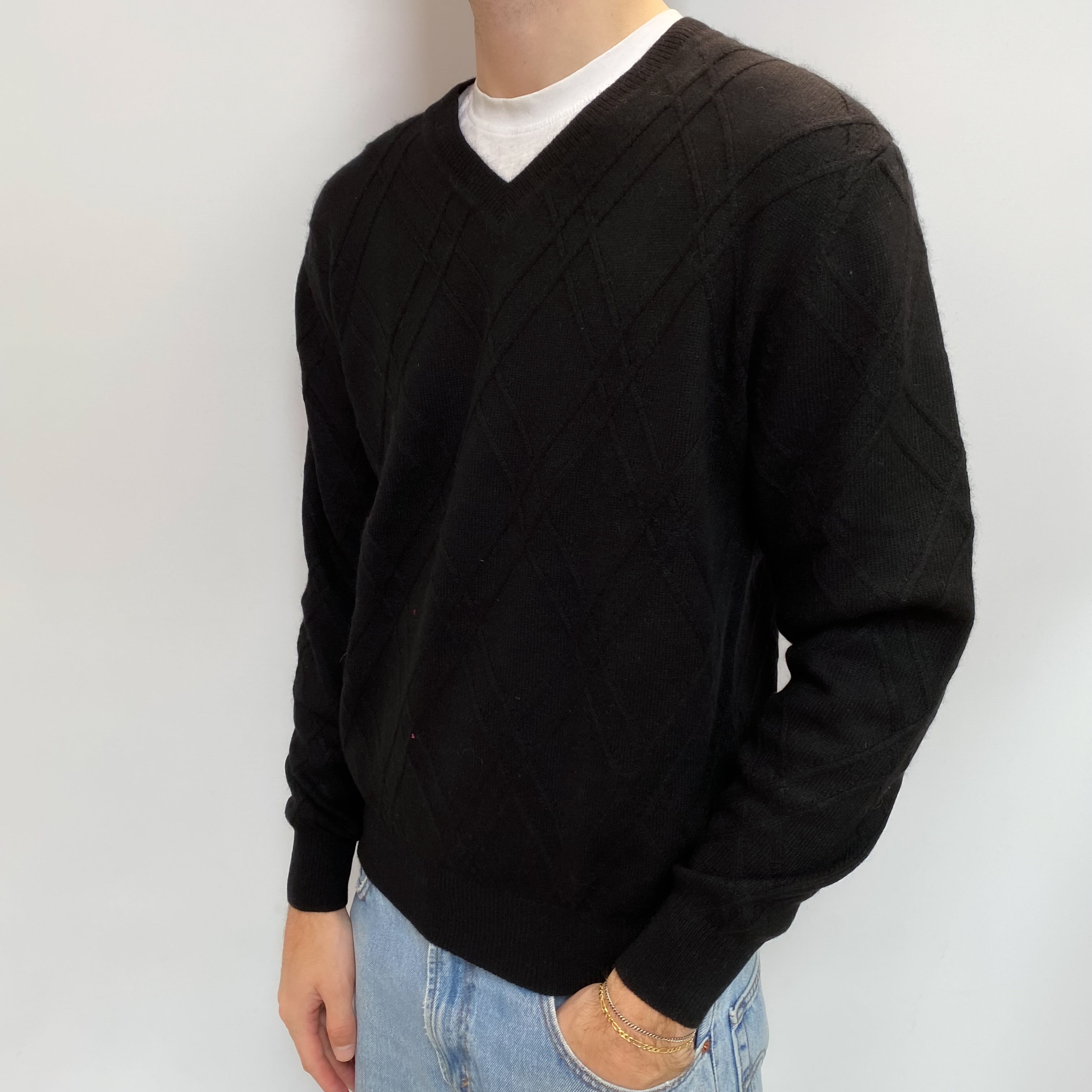 Men's Black Textured Diamond Design Cashmere V Neck Jumper Large