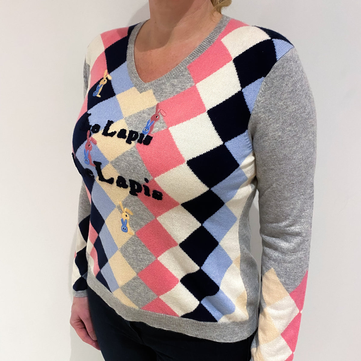 Le Lapis Grey Blue Cream Diamond Pattern Cashmere V Neck Jumper Large