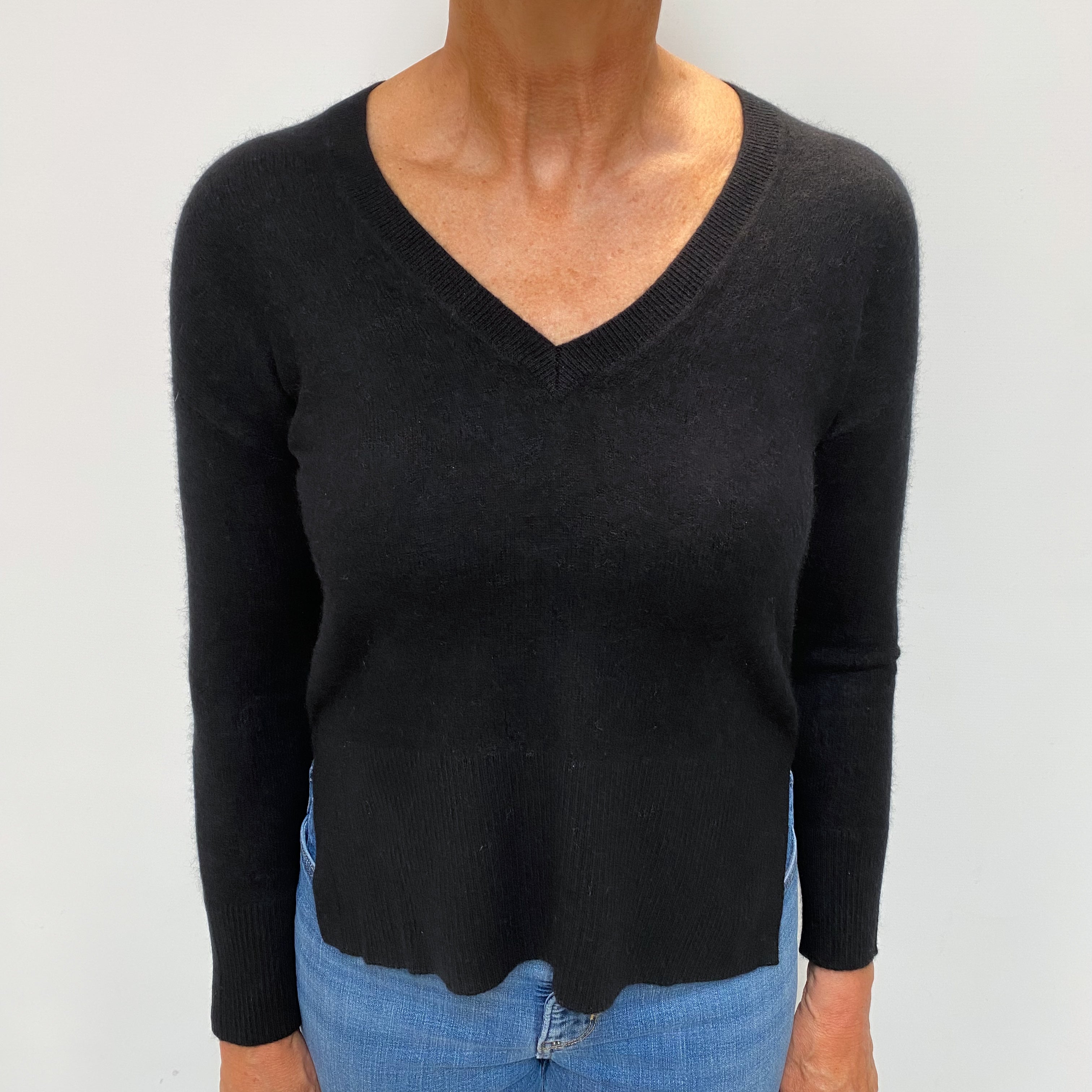 Black Cashmere Split Hem V Neck Jumper Medium