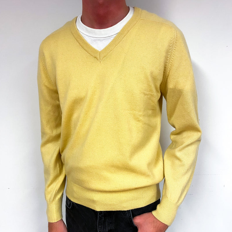 Men's Custard Yellow Cashmere V-Neck Jumper Small