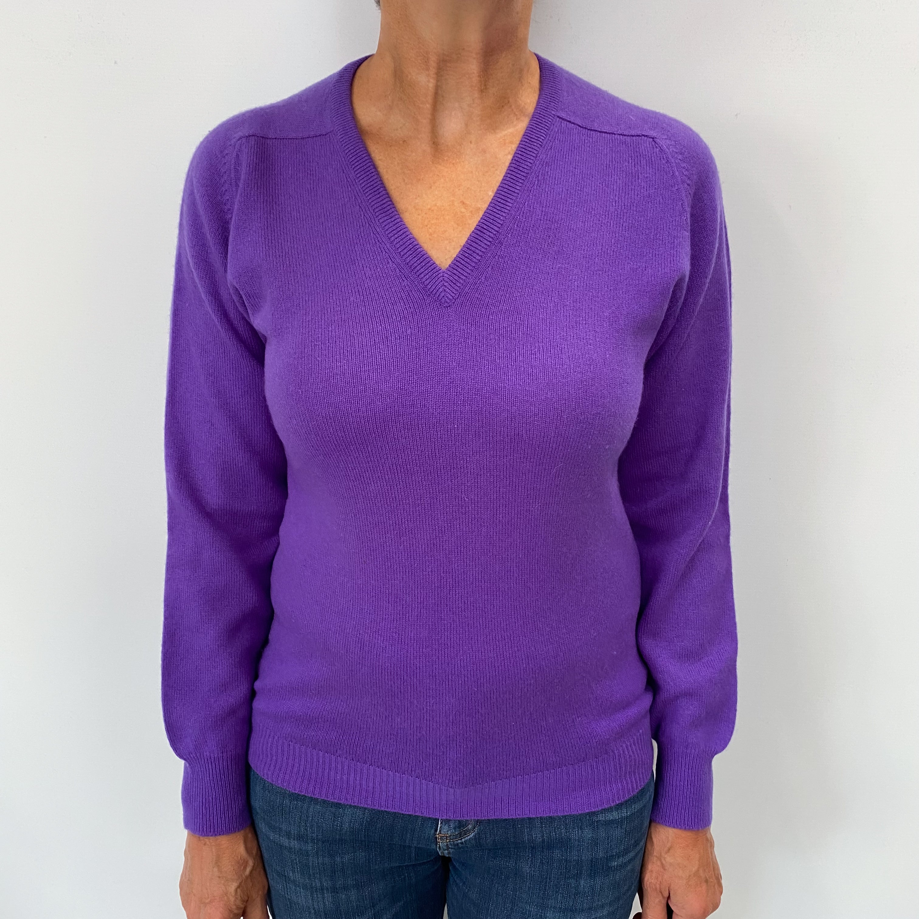 Pansy Purple Cashmere V Neck Jumper Medium