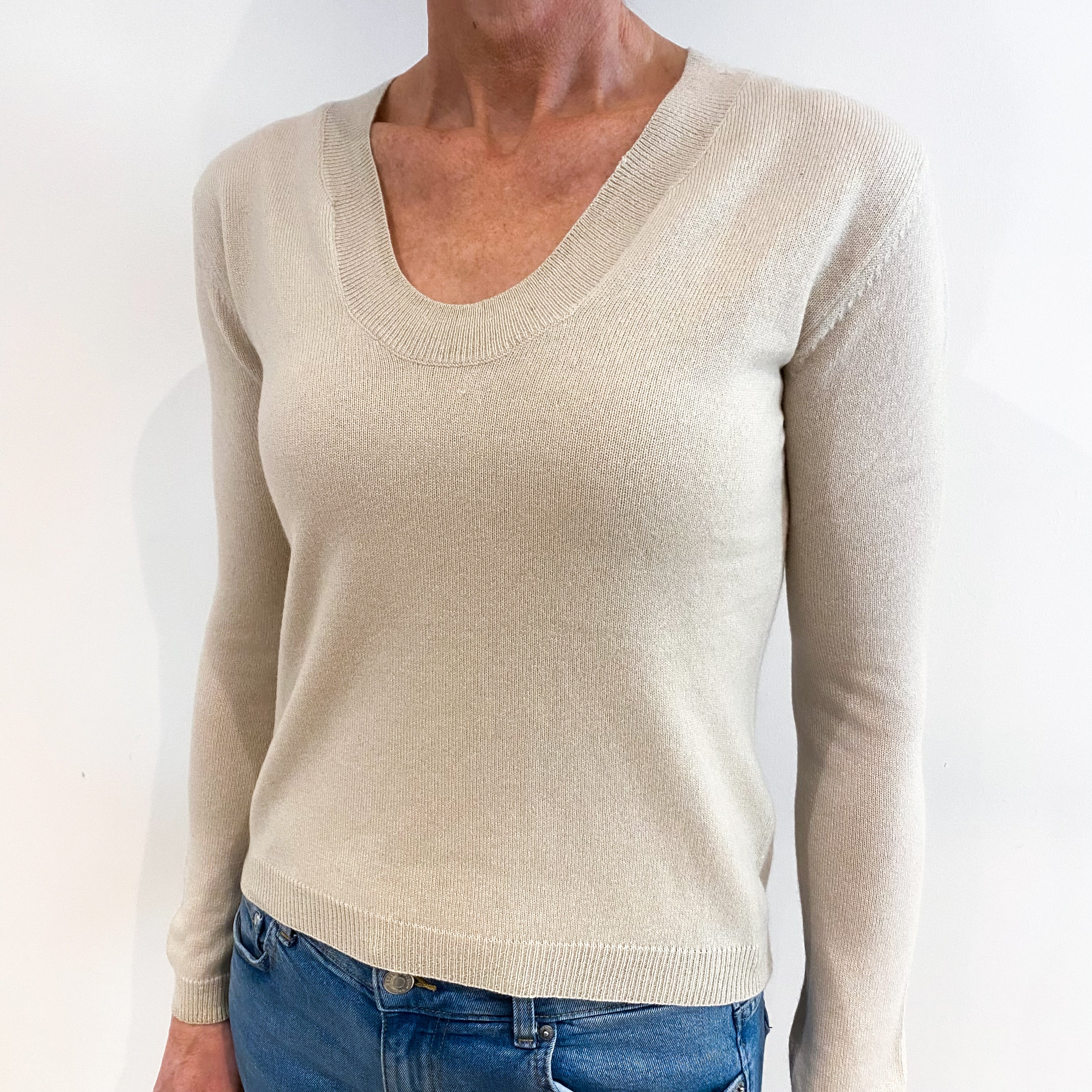 Alabaster Beige Cashmere V Neck Jumper Small