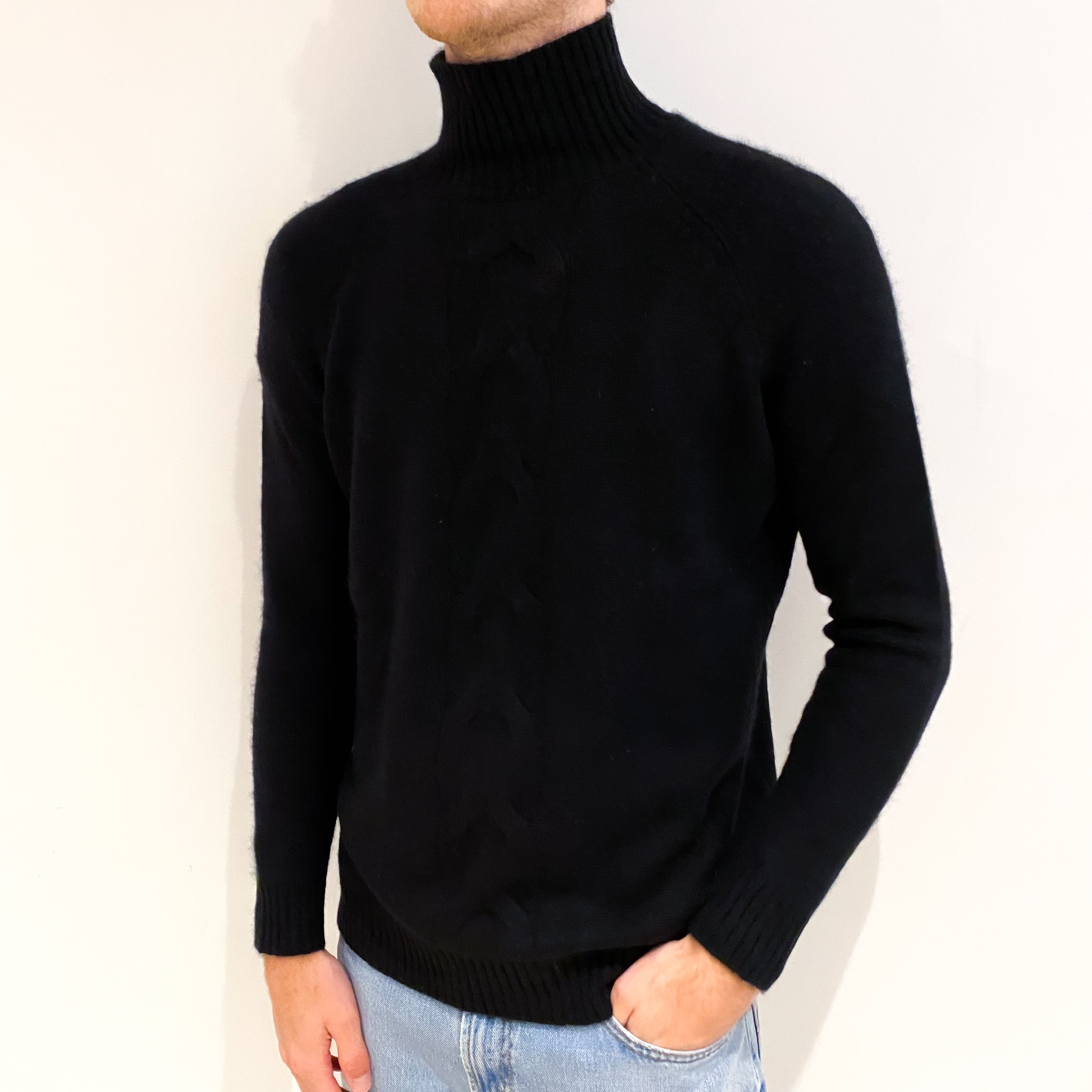 Men's Black Cable Detail Cashmere Turtle Neck Jumper Medium