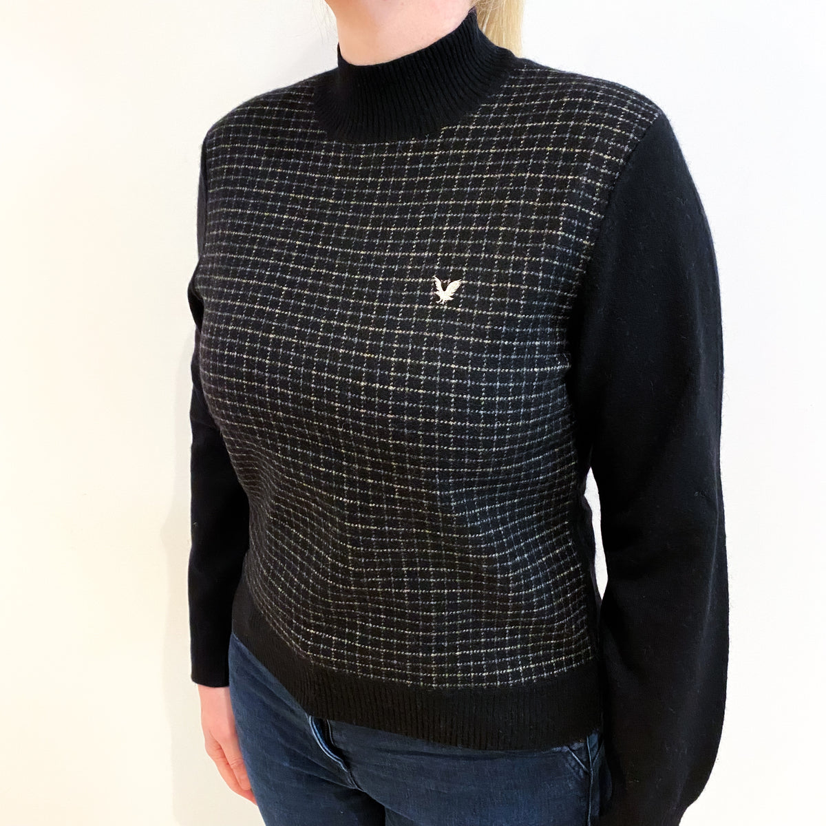 Lyle & Scott Black Checked Cashmere Turtle Neck Jumper Large